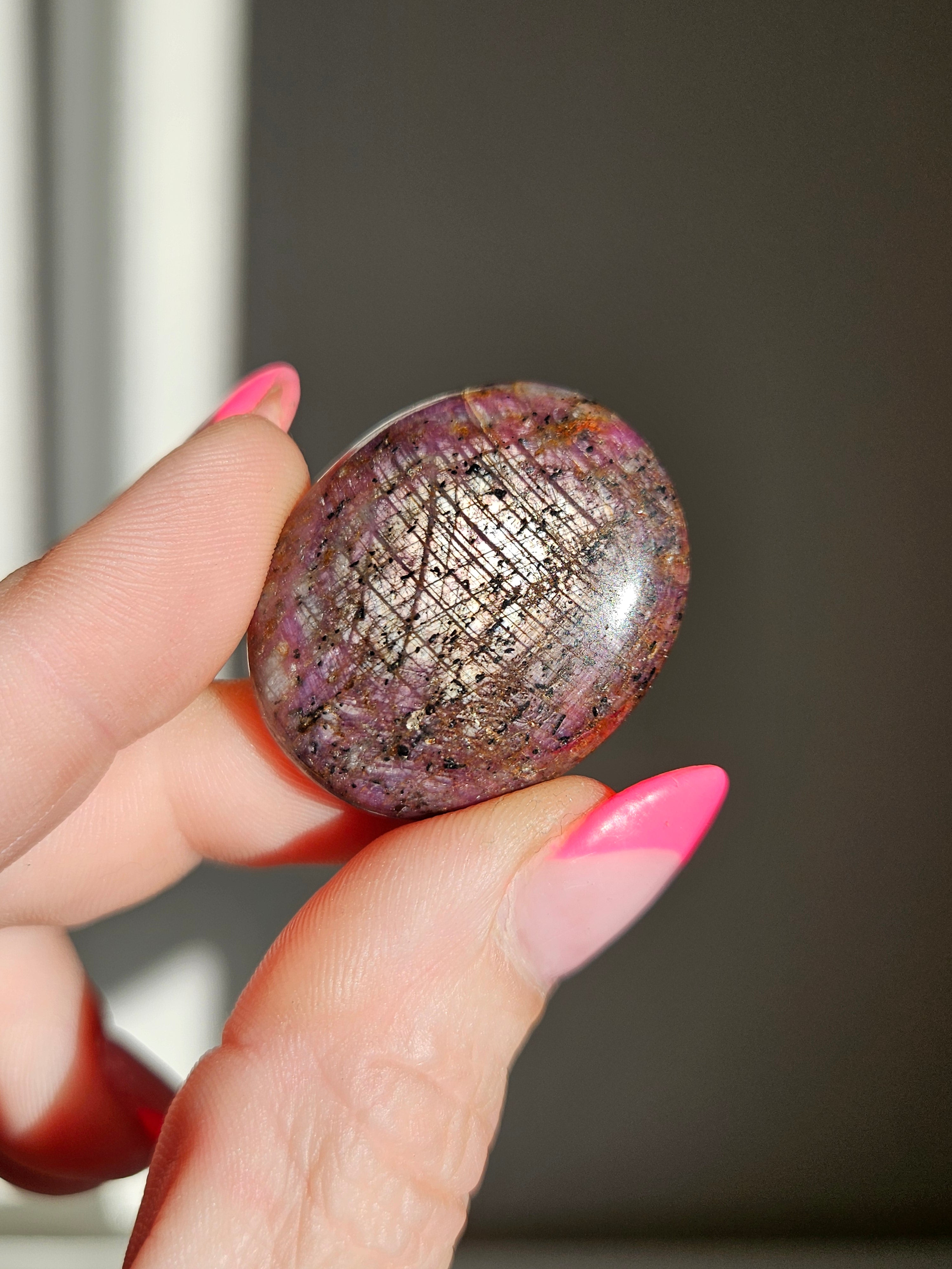 Star Ruby Palmstone 004
