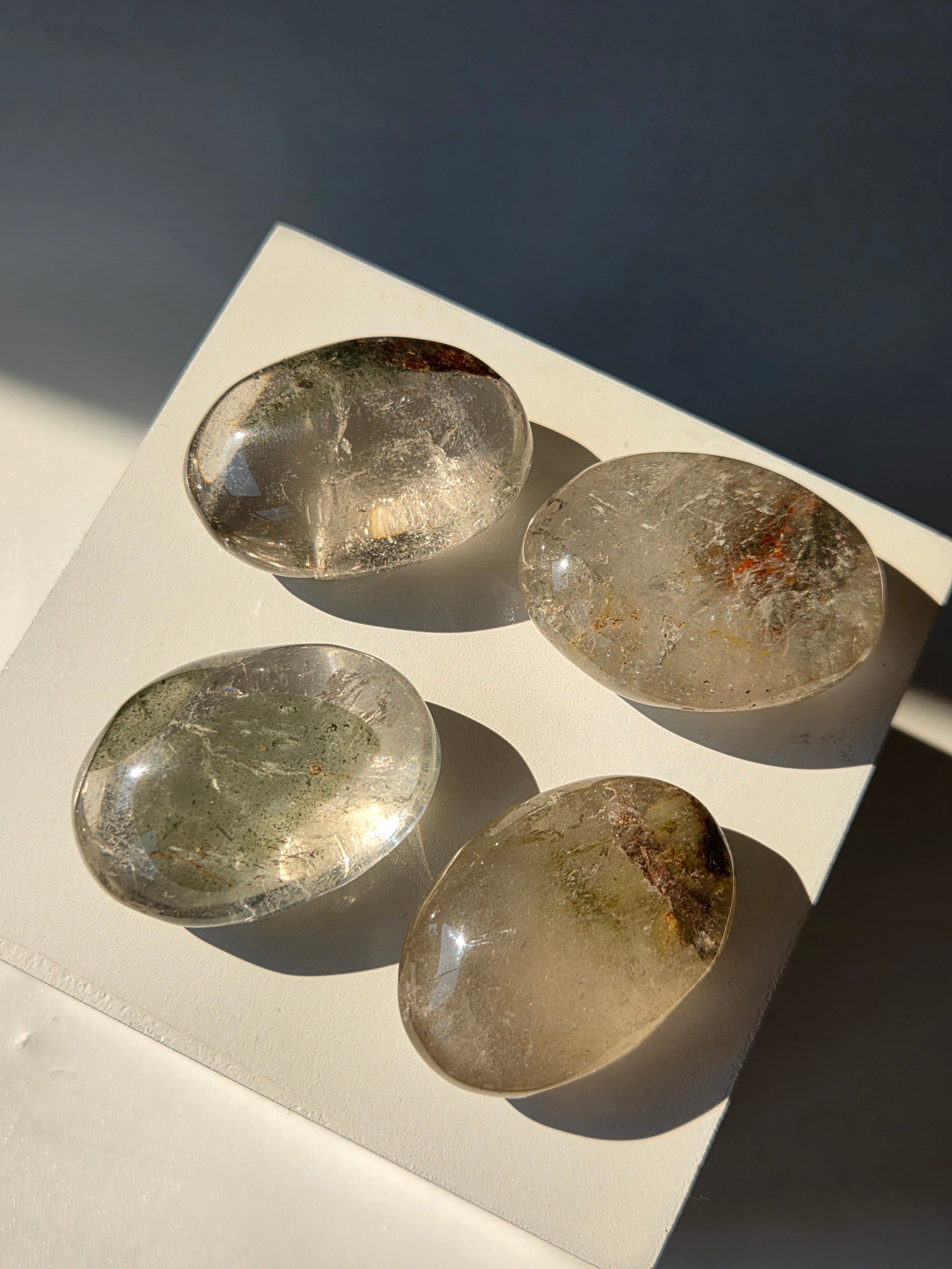 Garden Quartz Mini Palm