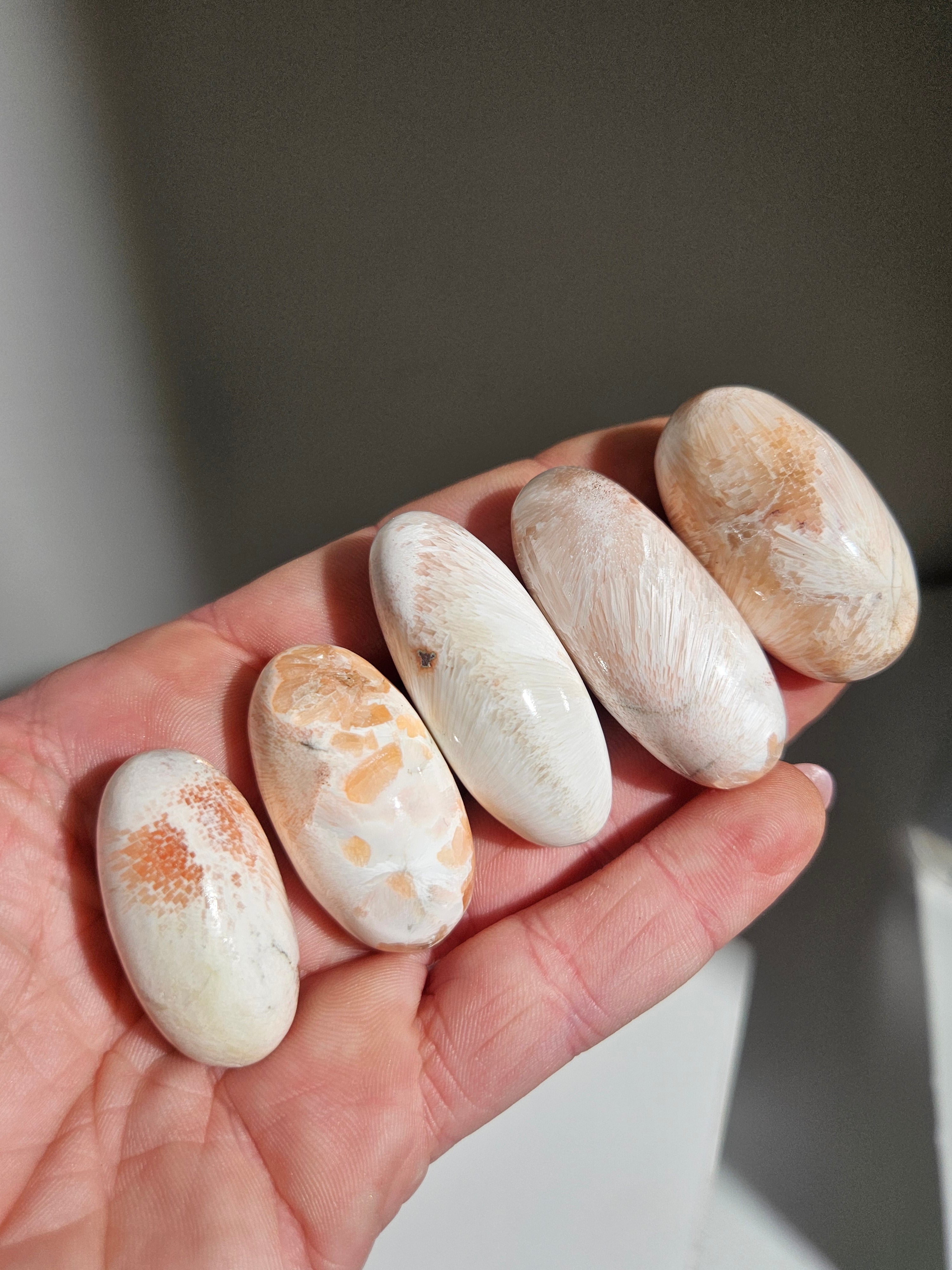 Peach Scolecite Shiva