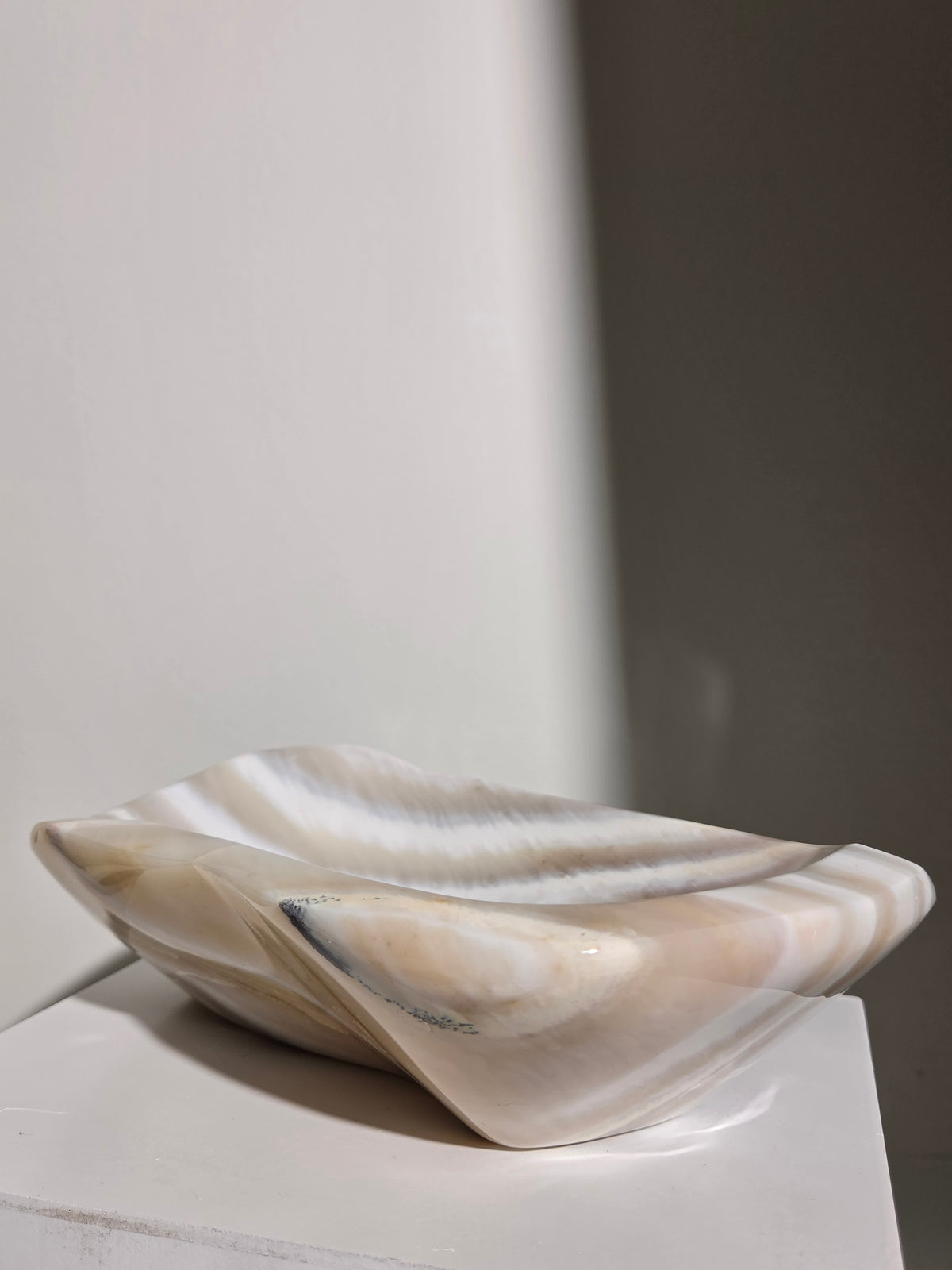 Banded Agate Bowl 002