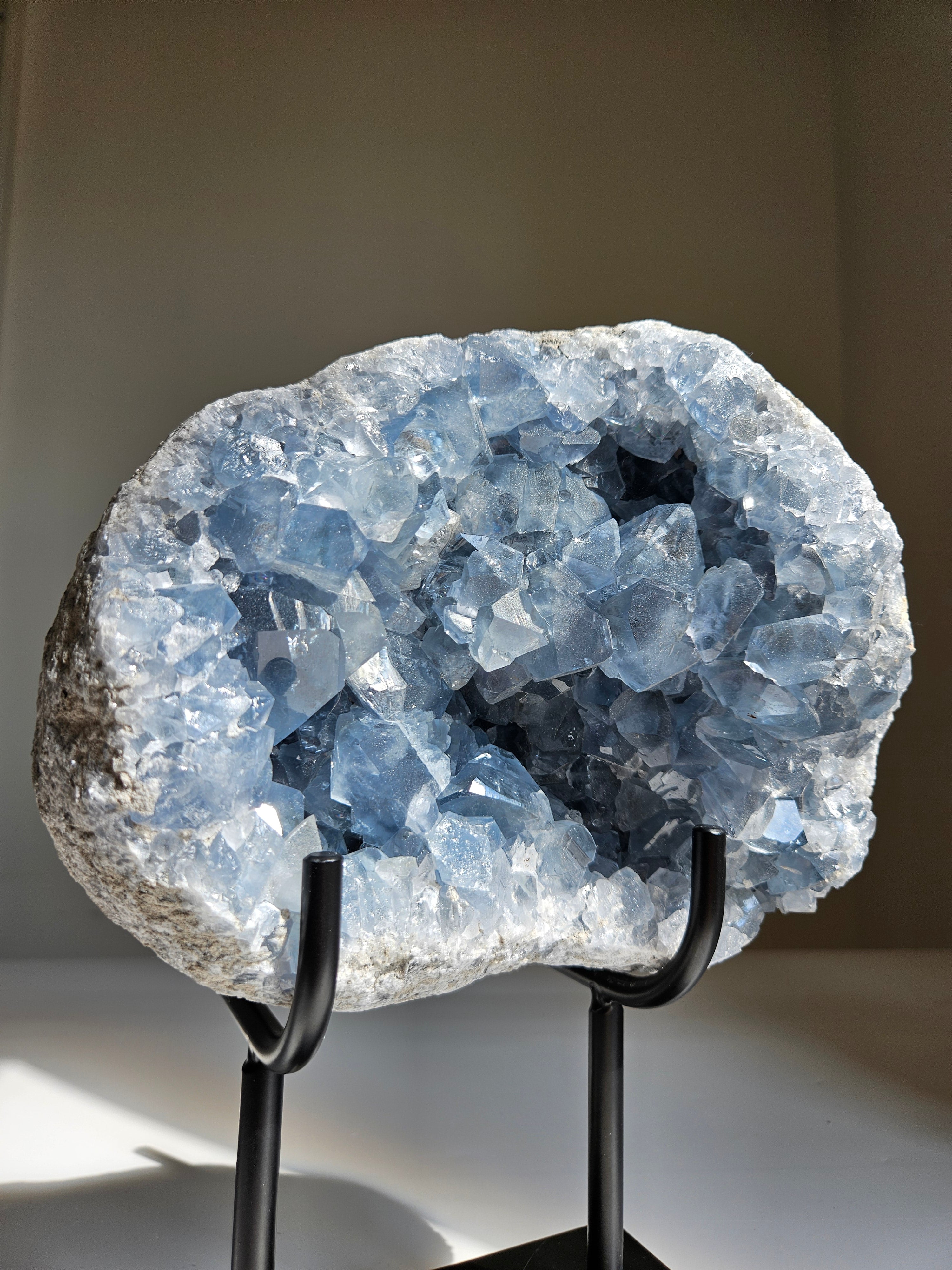 Celestite Statement on Stand