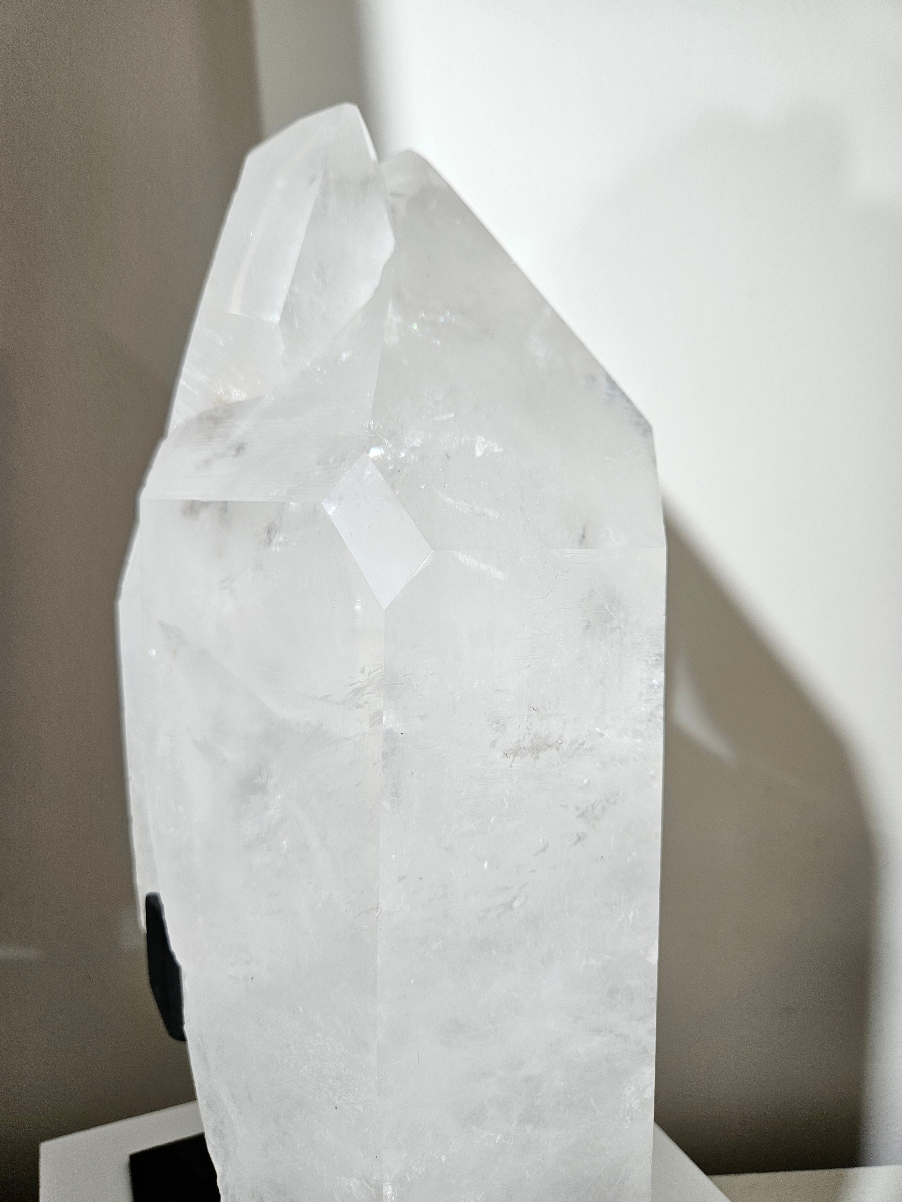 Quartz Statement Point 001