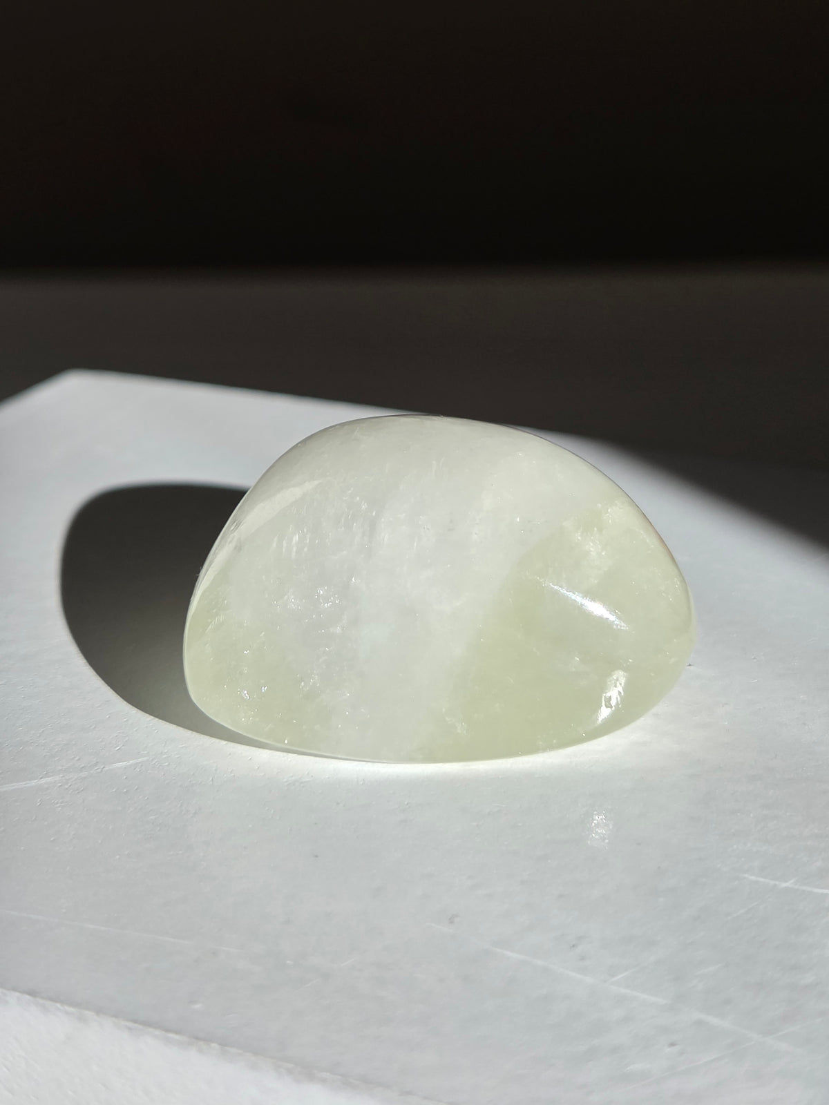 Minty Apophyllite Tumbled 001