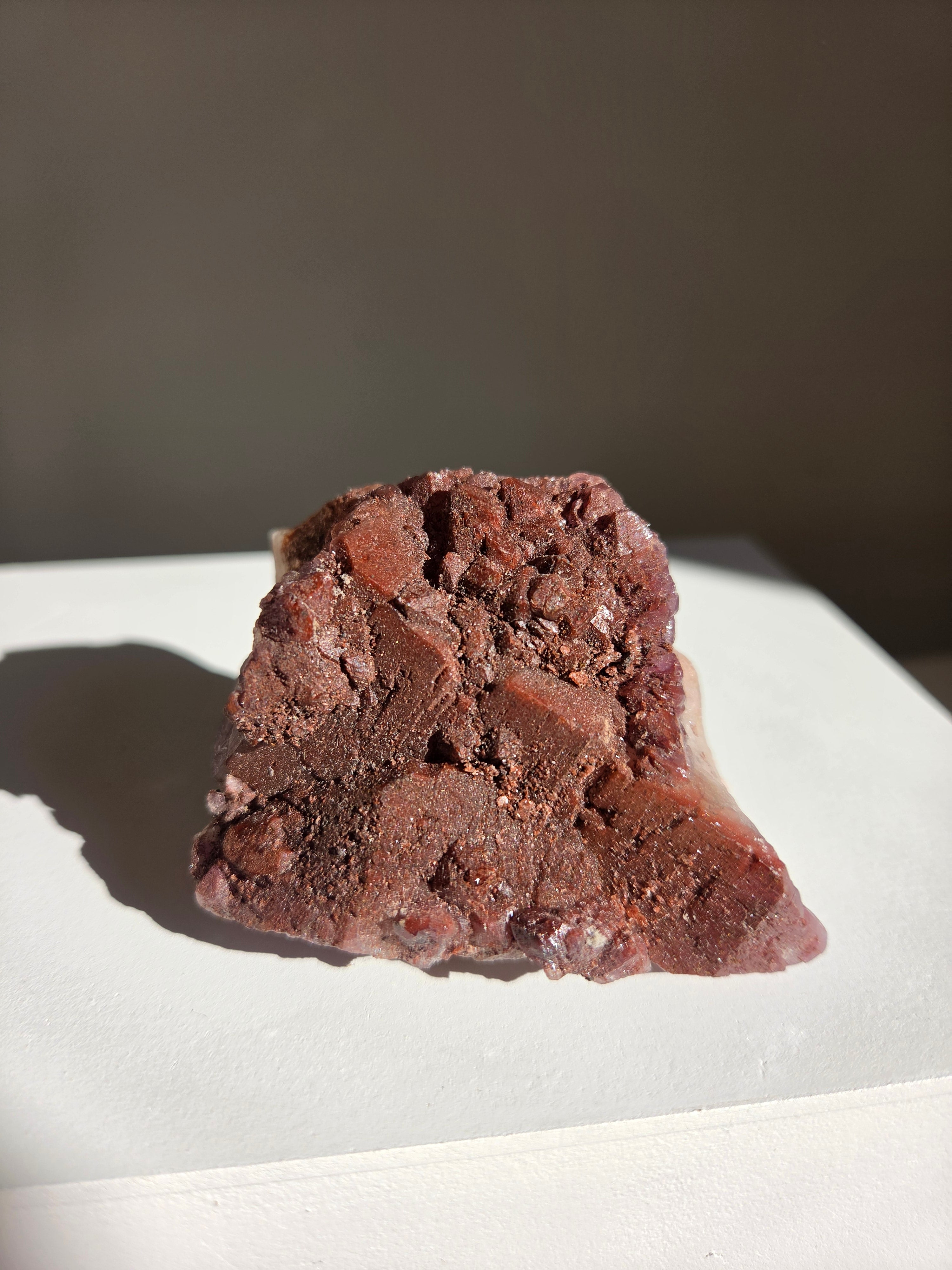 Hematite on Quartz x Amethyst 004