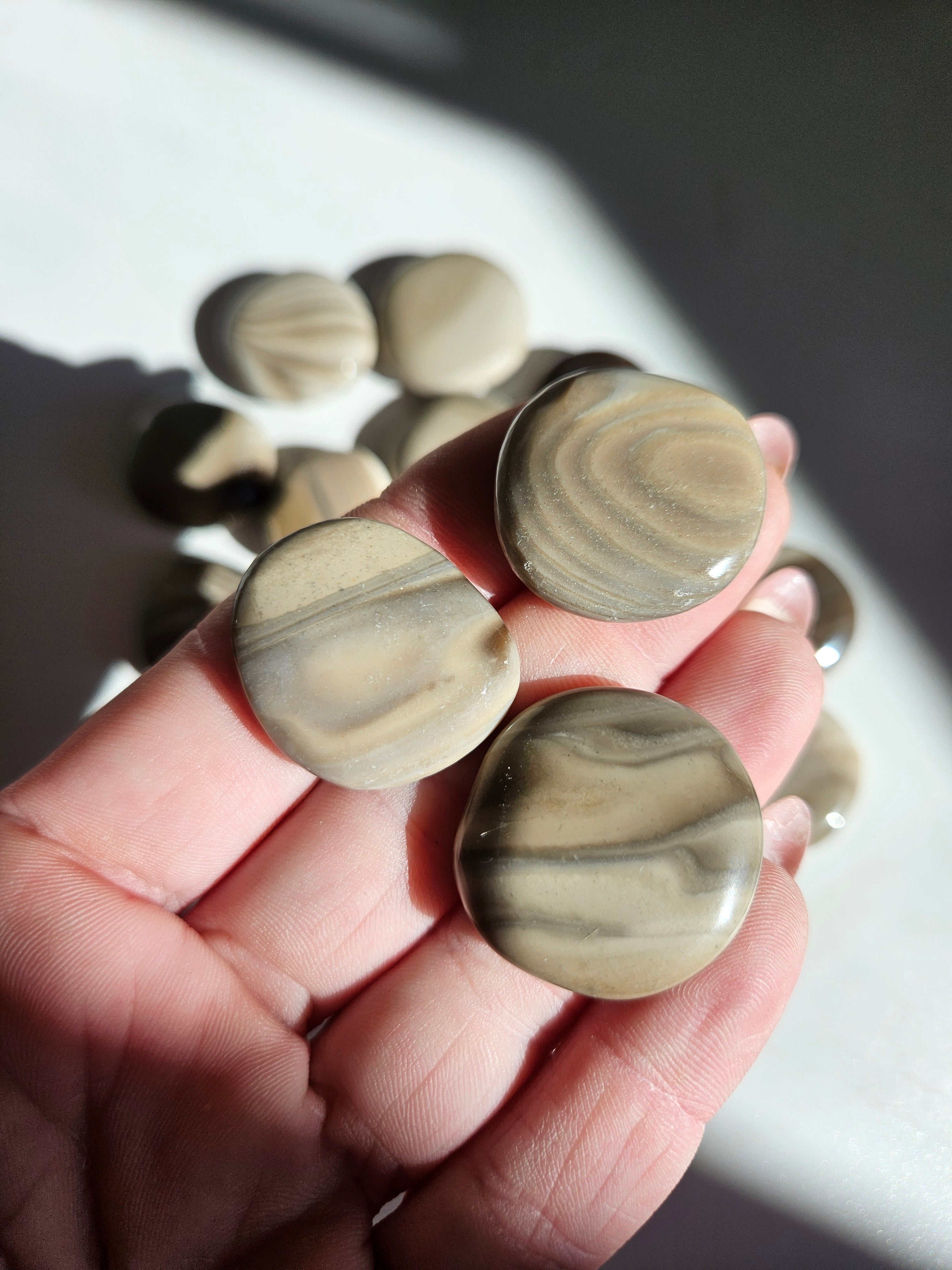Flint Mini Flat