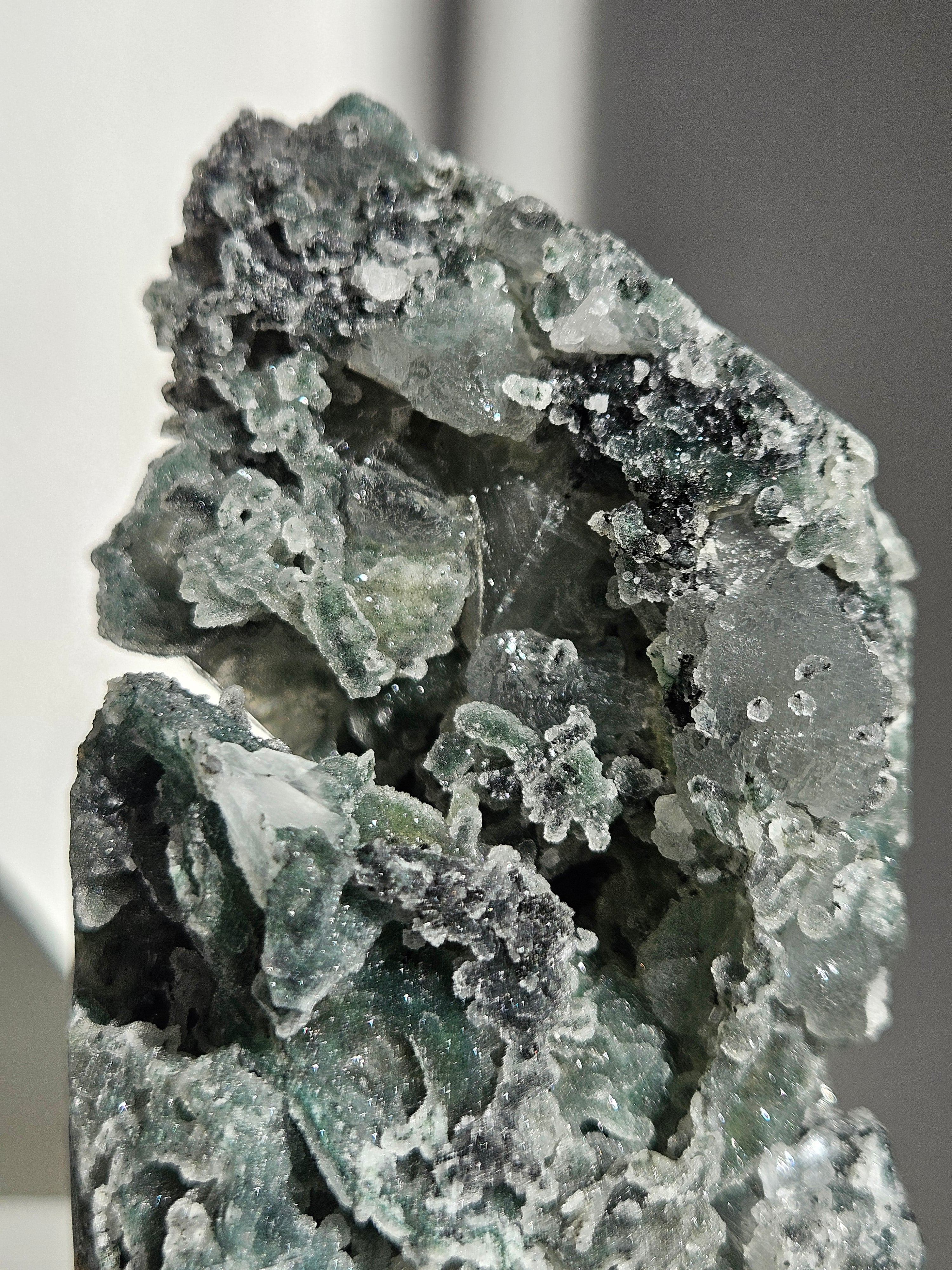 Apophyllite on Black Chalcedony 032