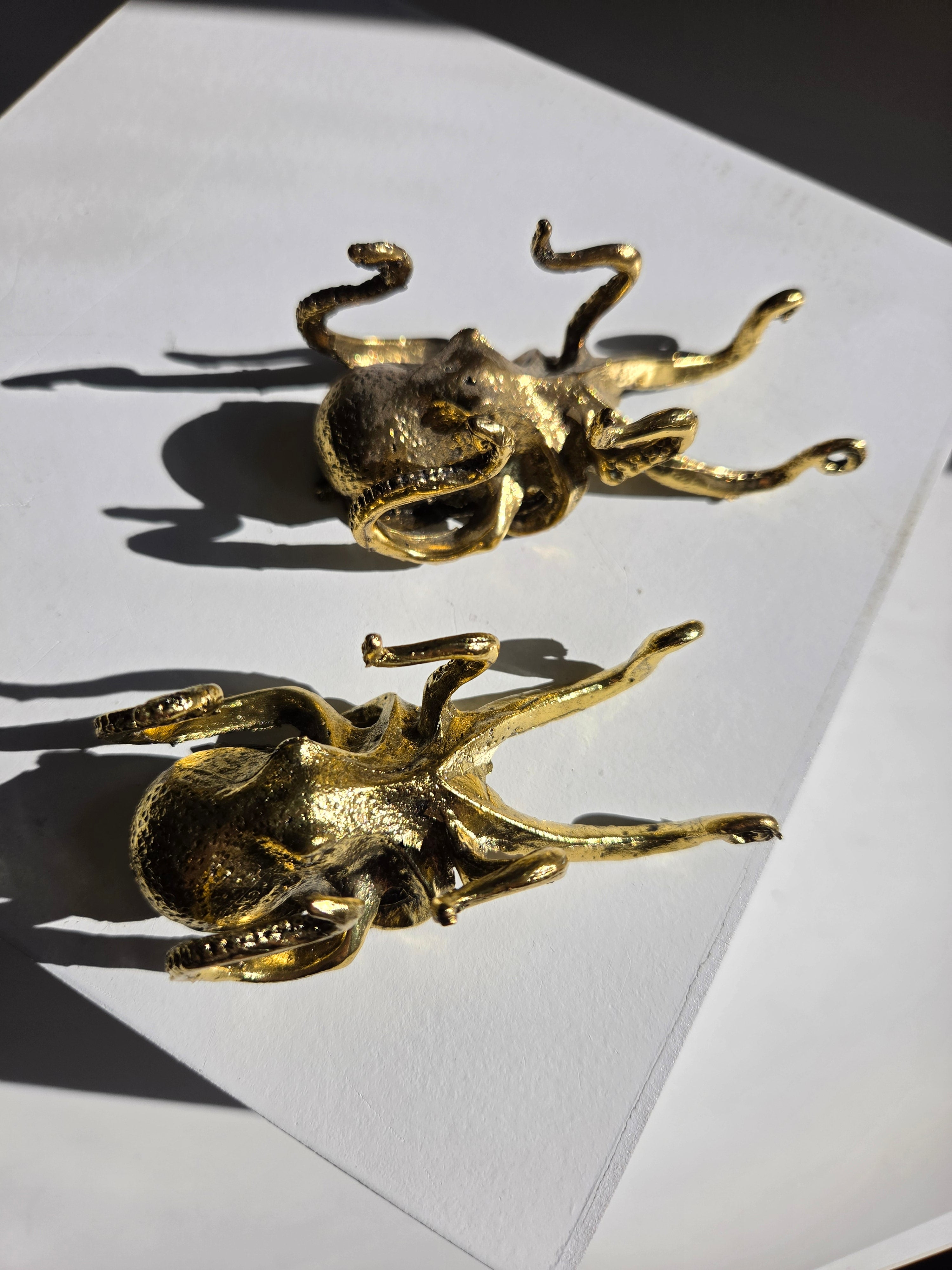 Octopus Sphere Stand