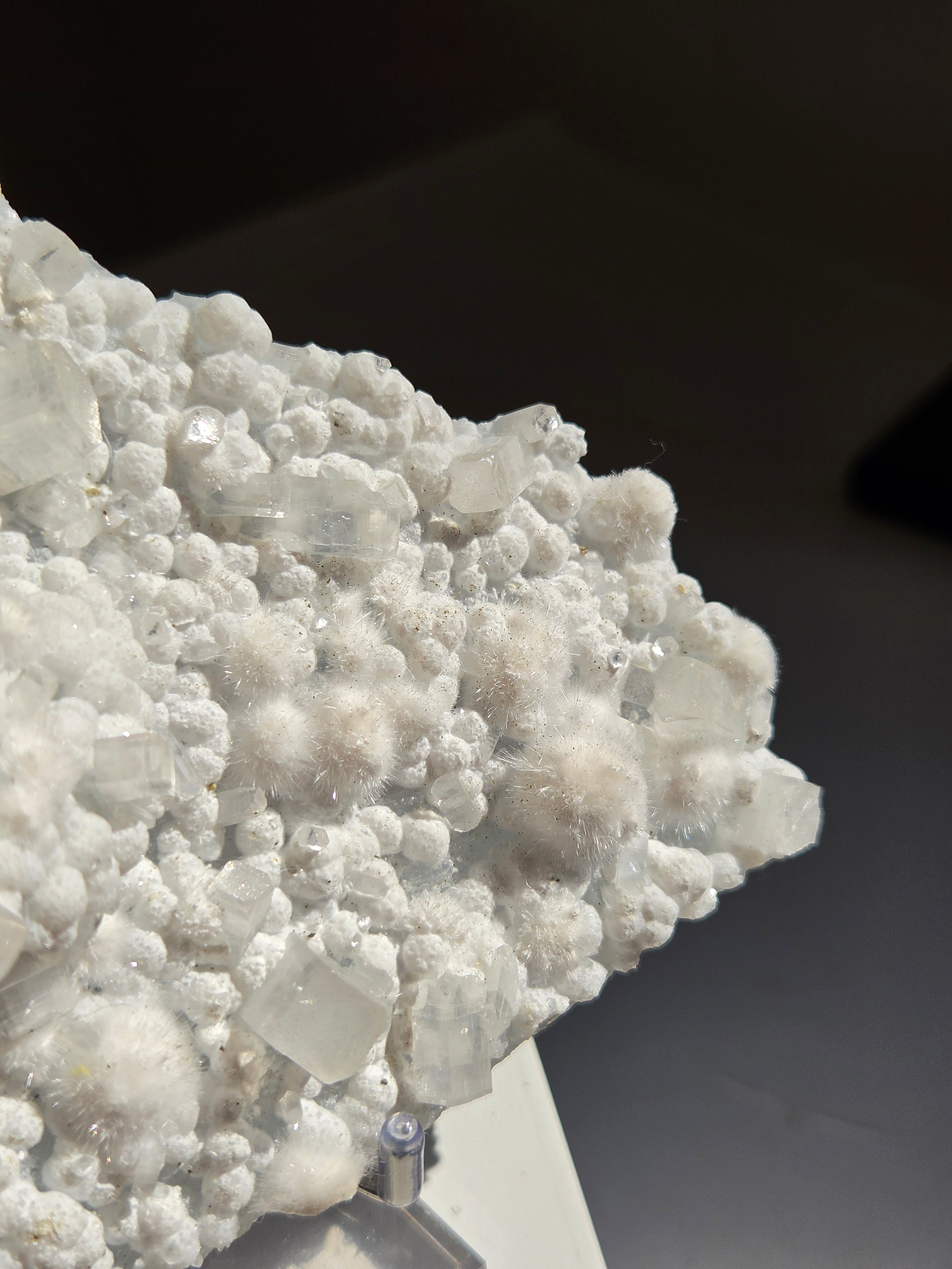Okenite x Apophyllite 004