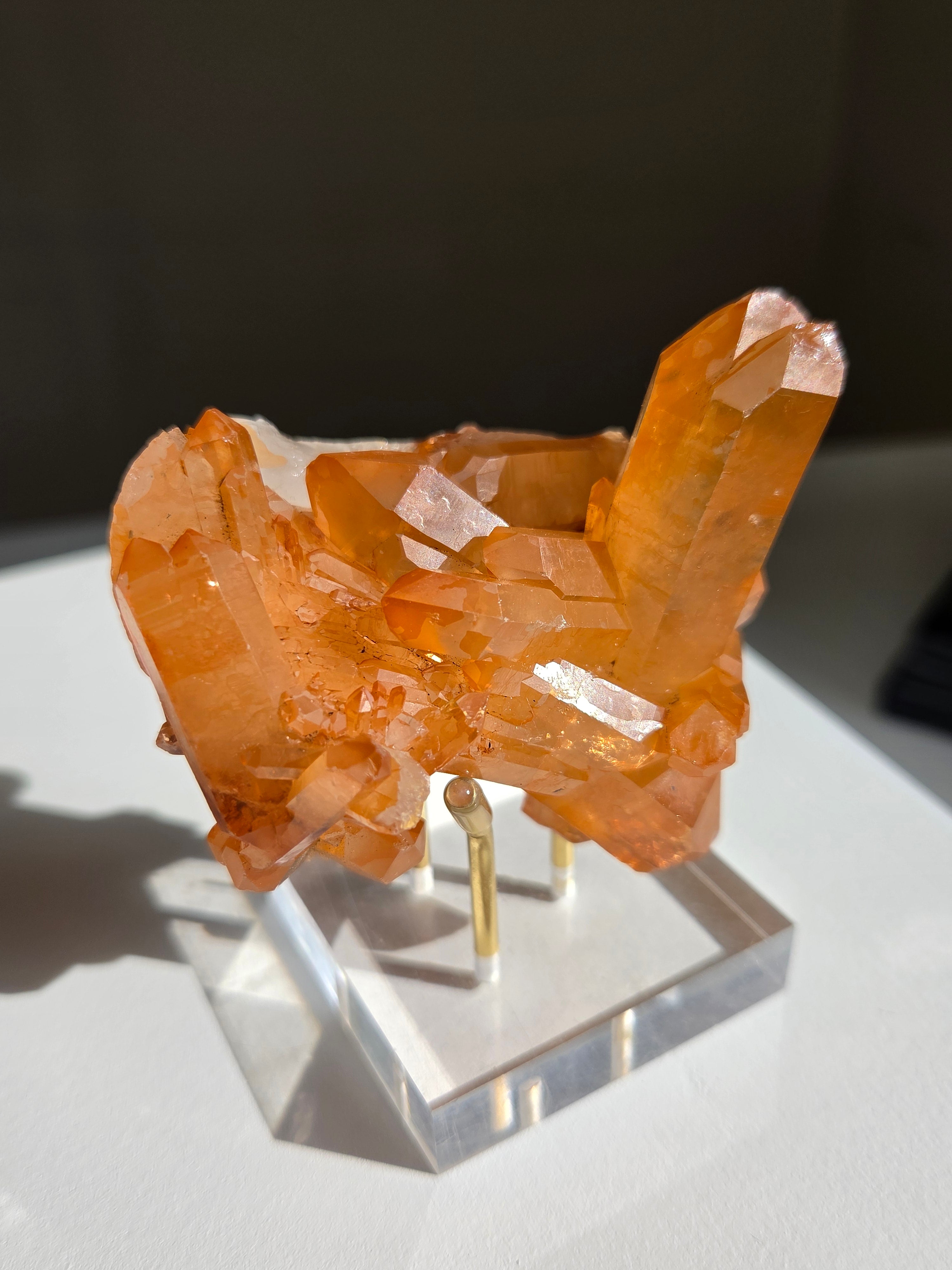 Tangerine Quartz Cluster 006