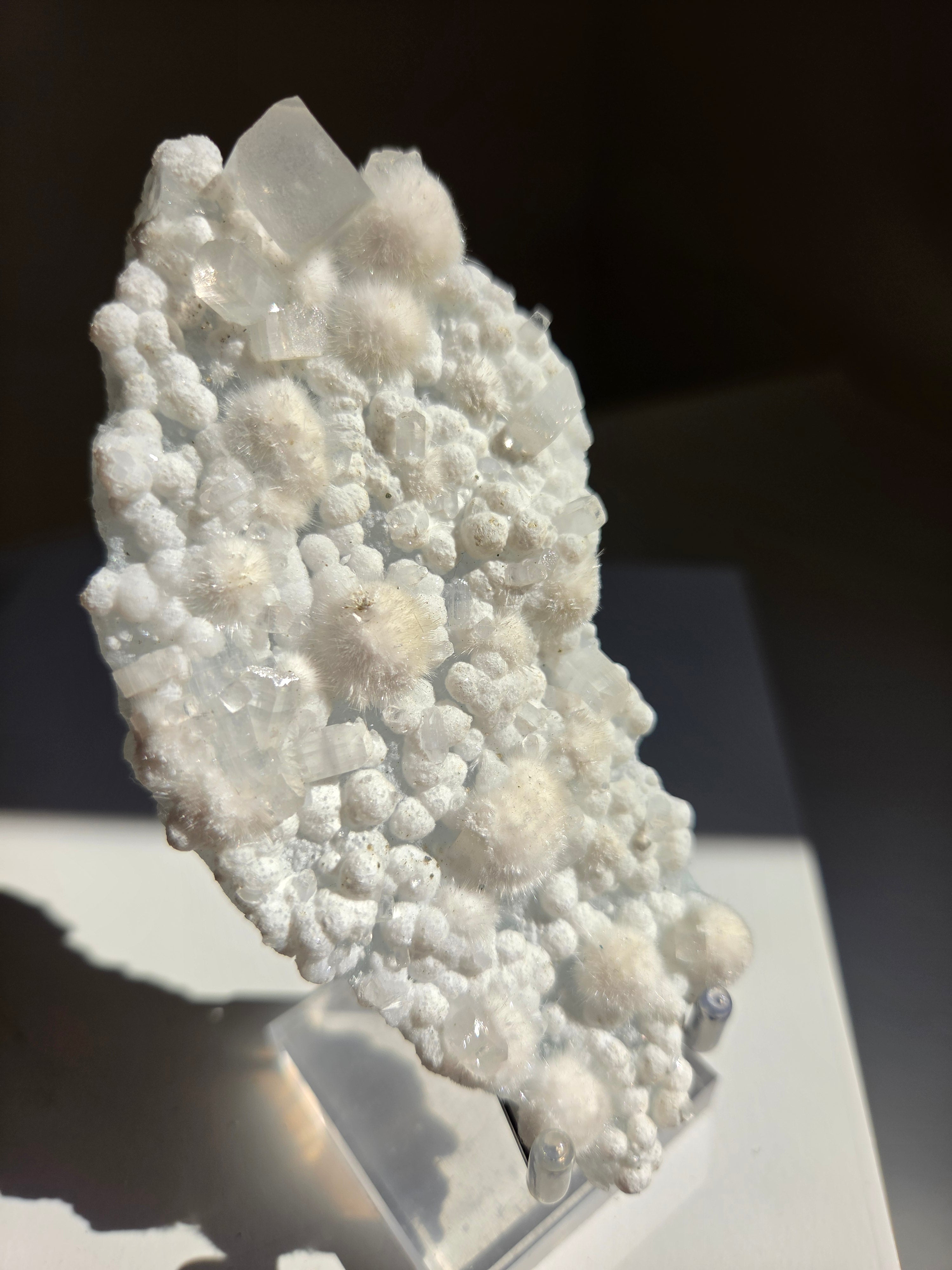 Okenite x Apophyllite 002