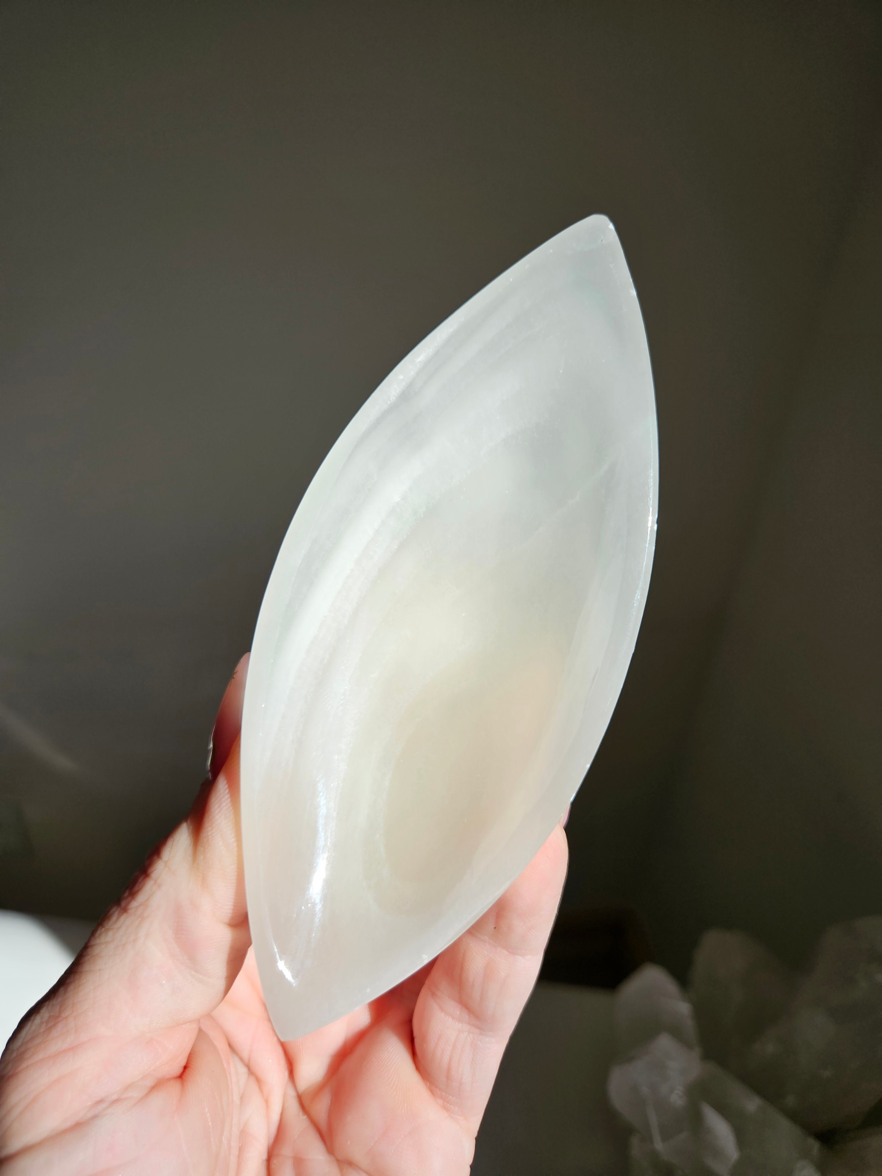 Onyx Marquise Dish 005