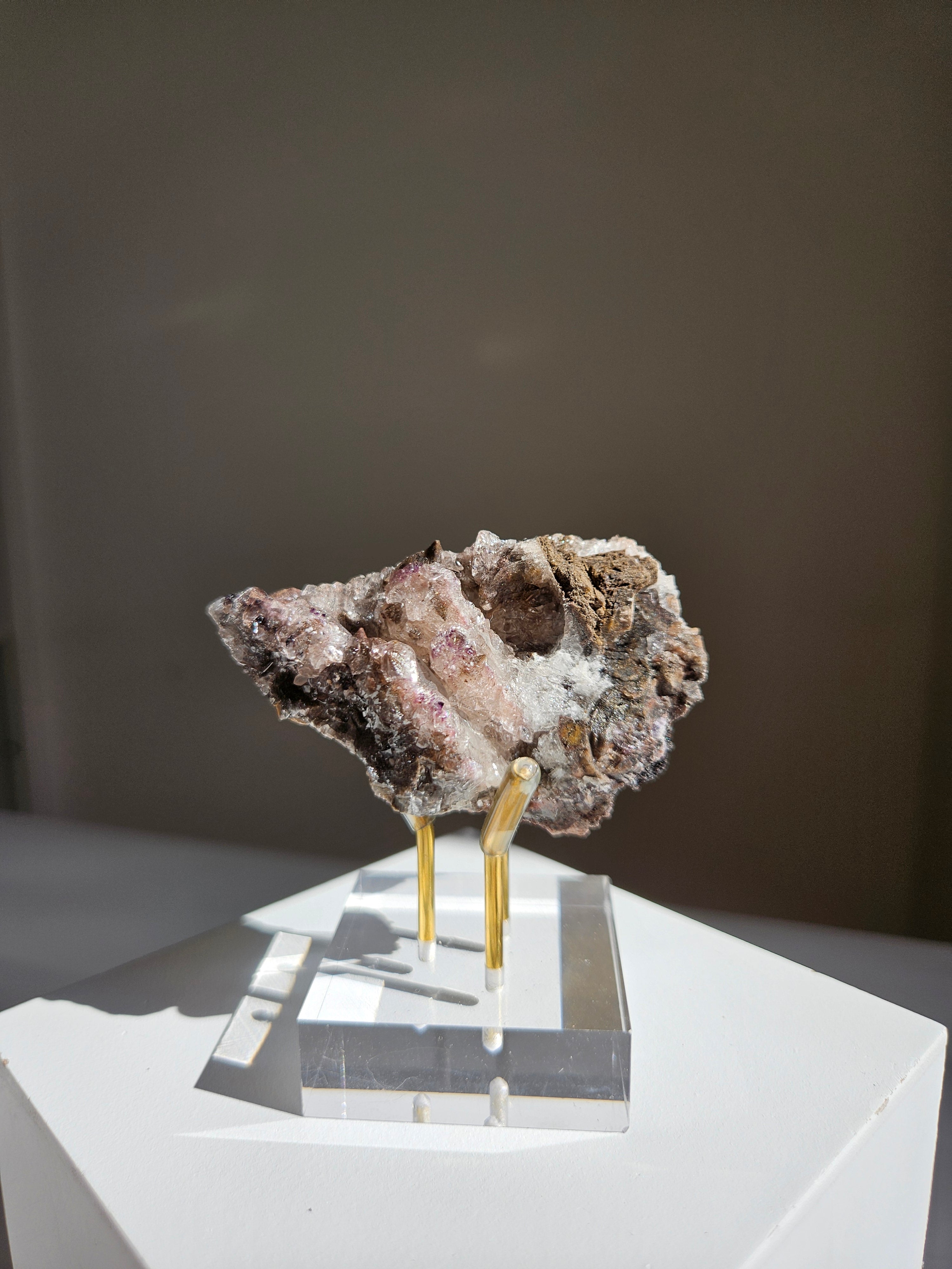 Dogtooth Calcite 008
