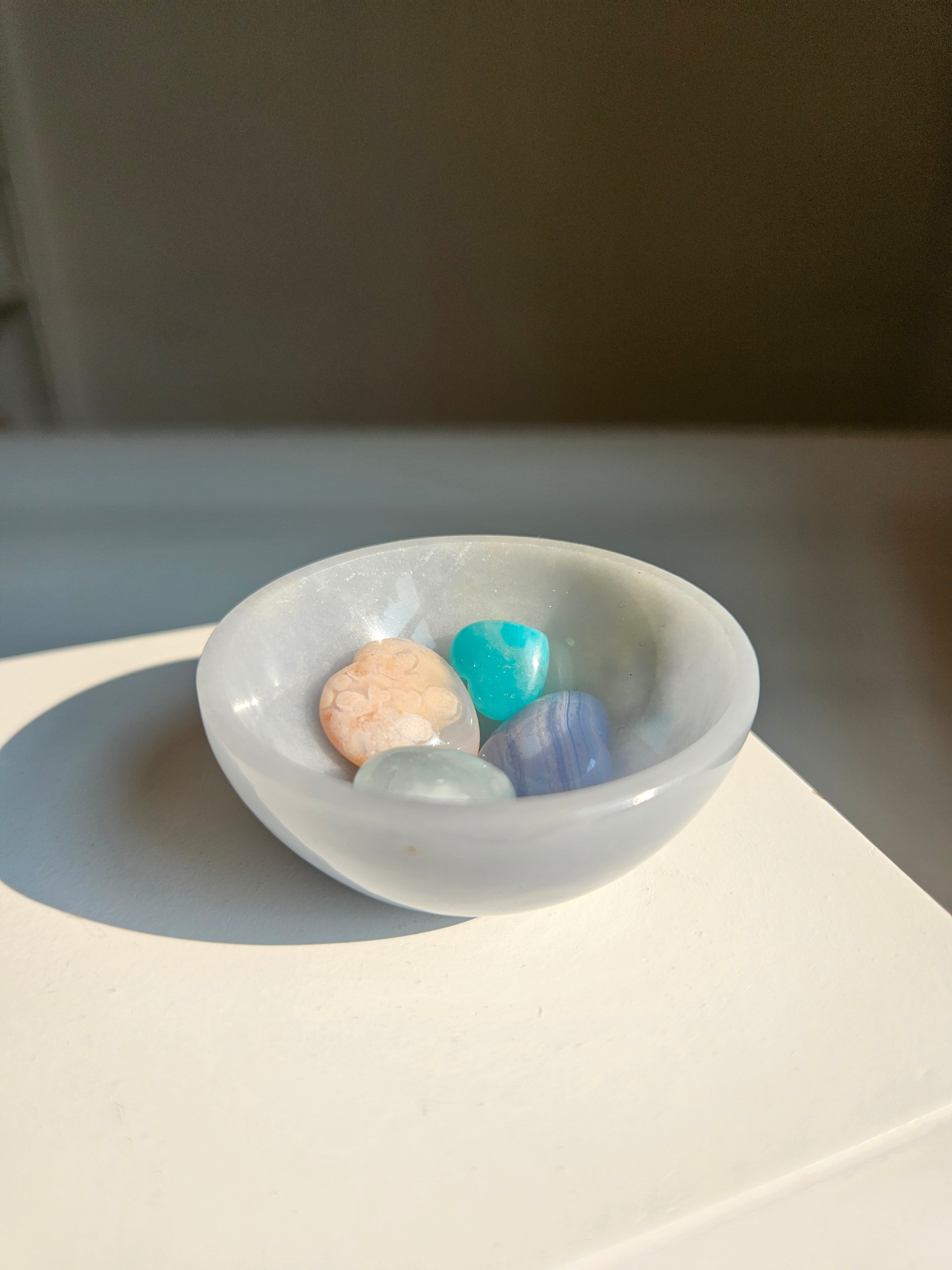 Angelite Mini filled Bowl 002