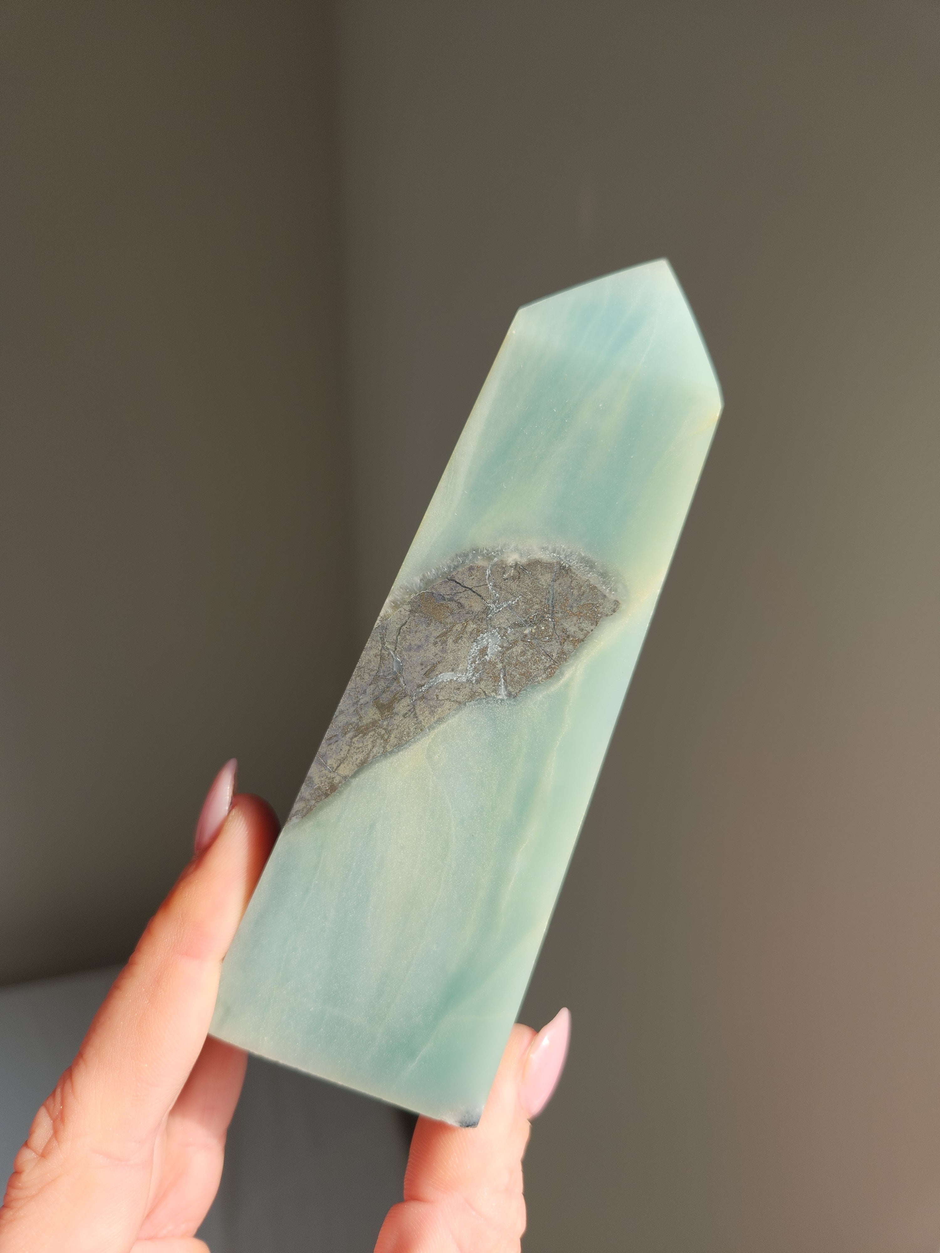 Caribbean Calcite Tower 001
