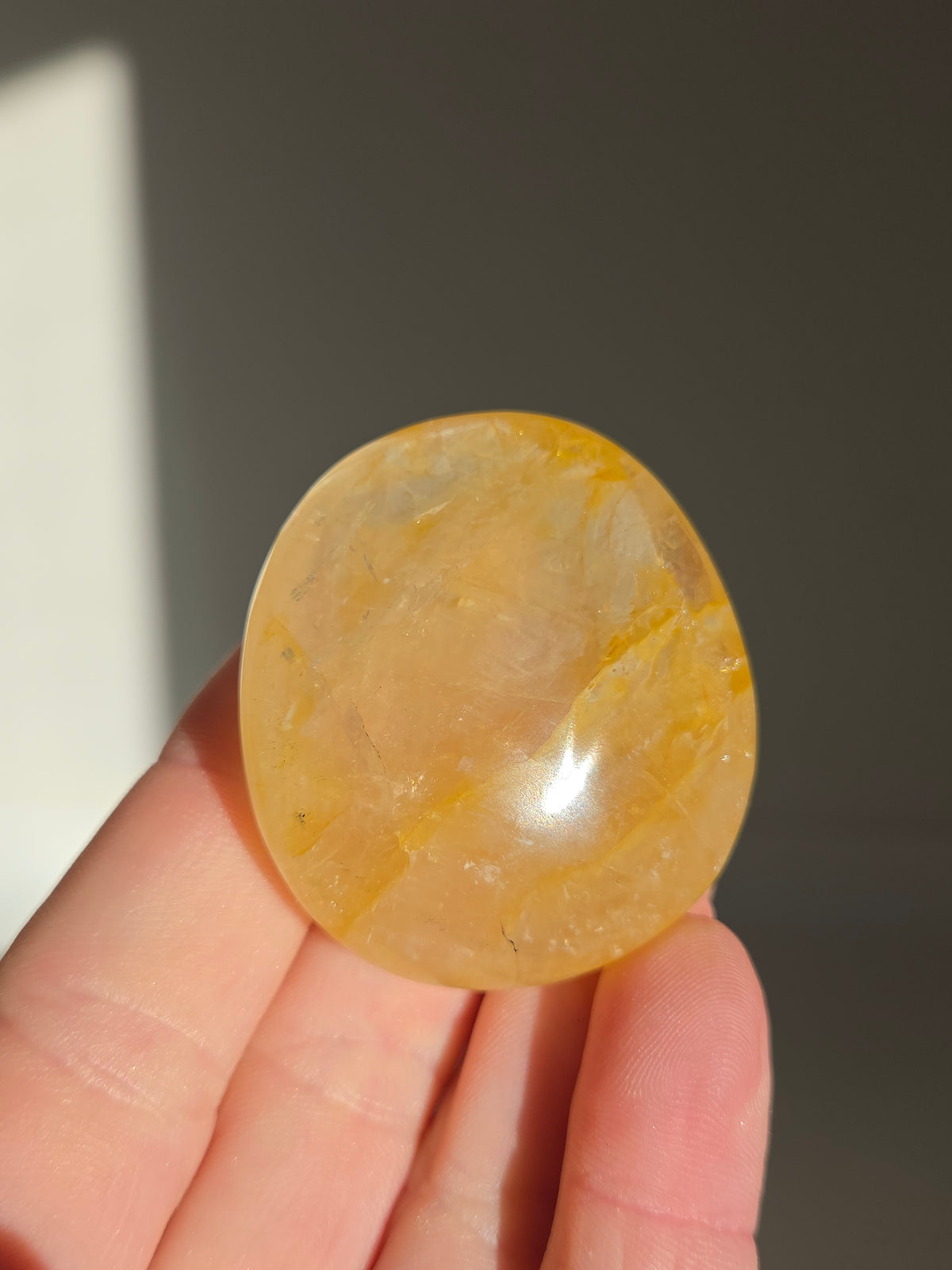 Golden Healer Palmstone 001