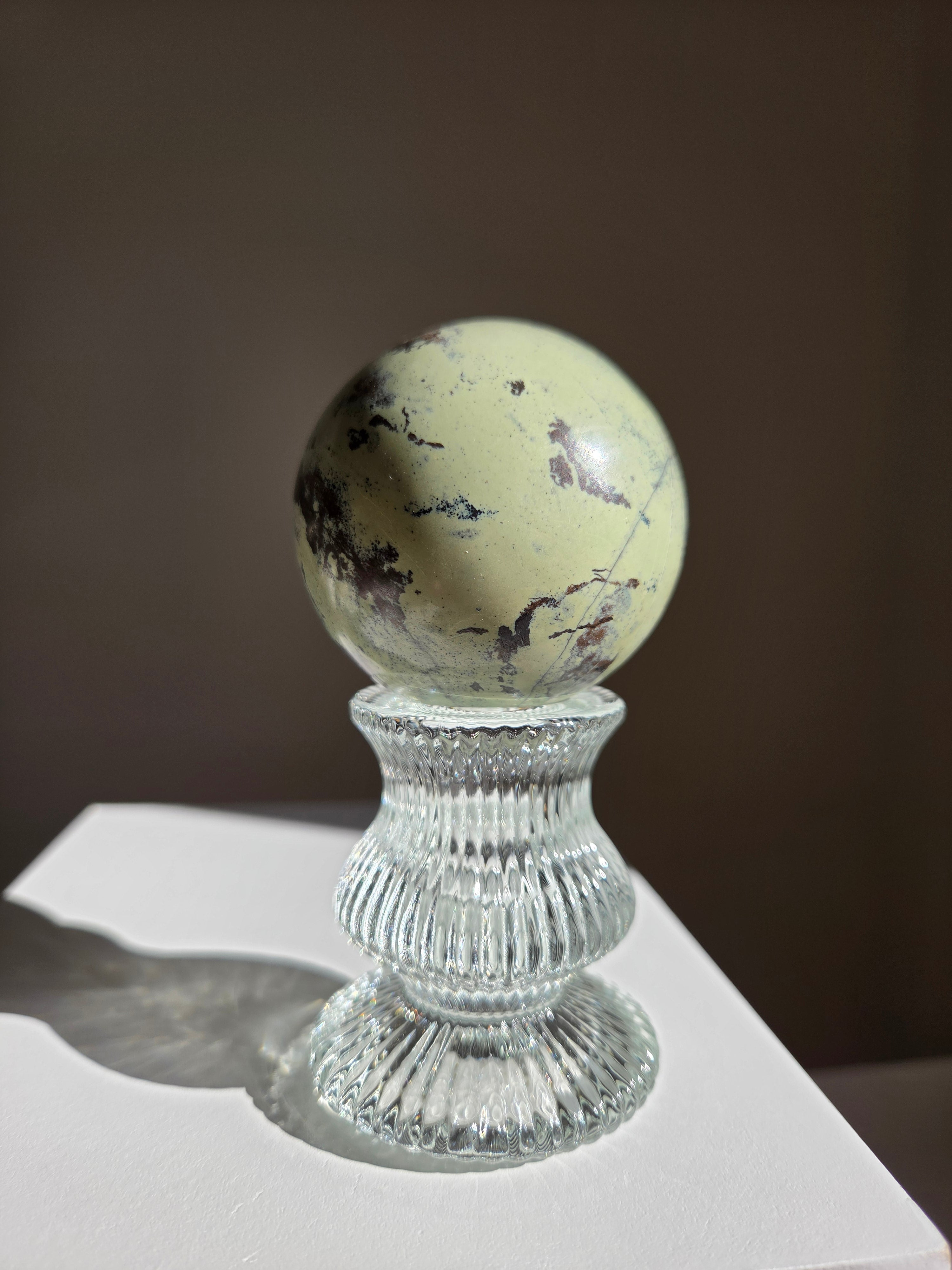 Serpentine Sphere 001
