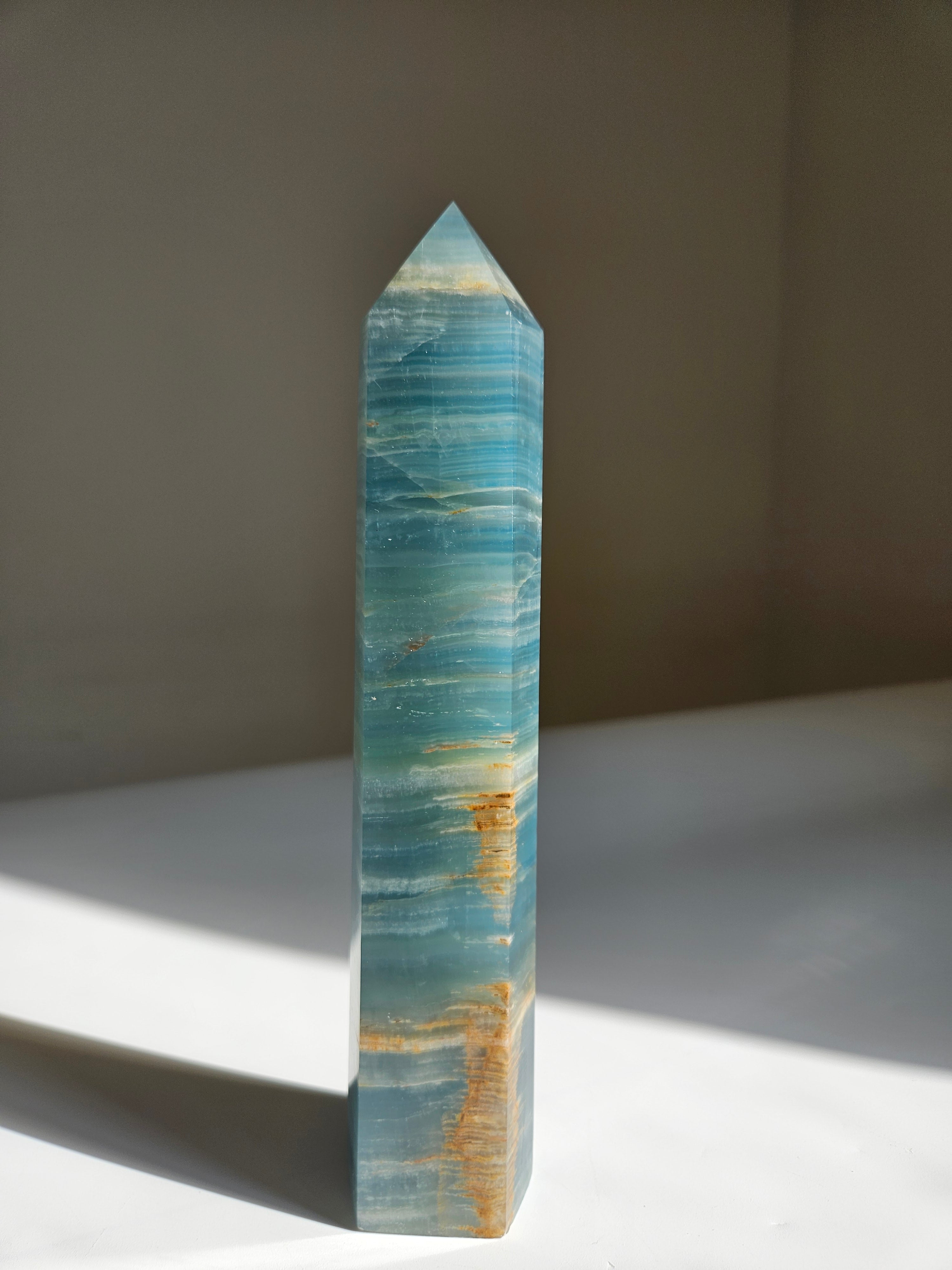 Blue Onyx Tower 002