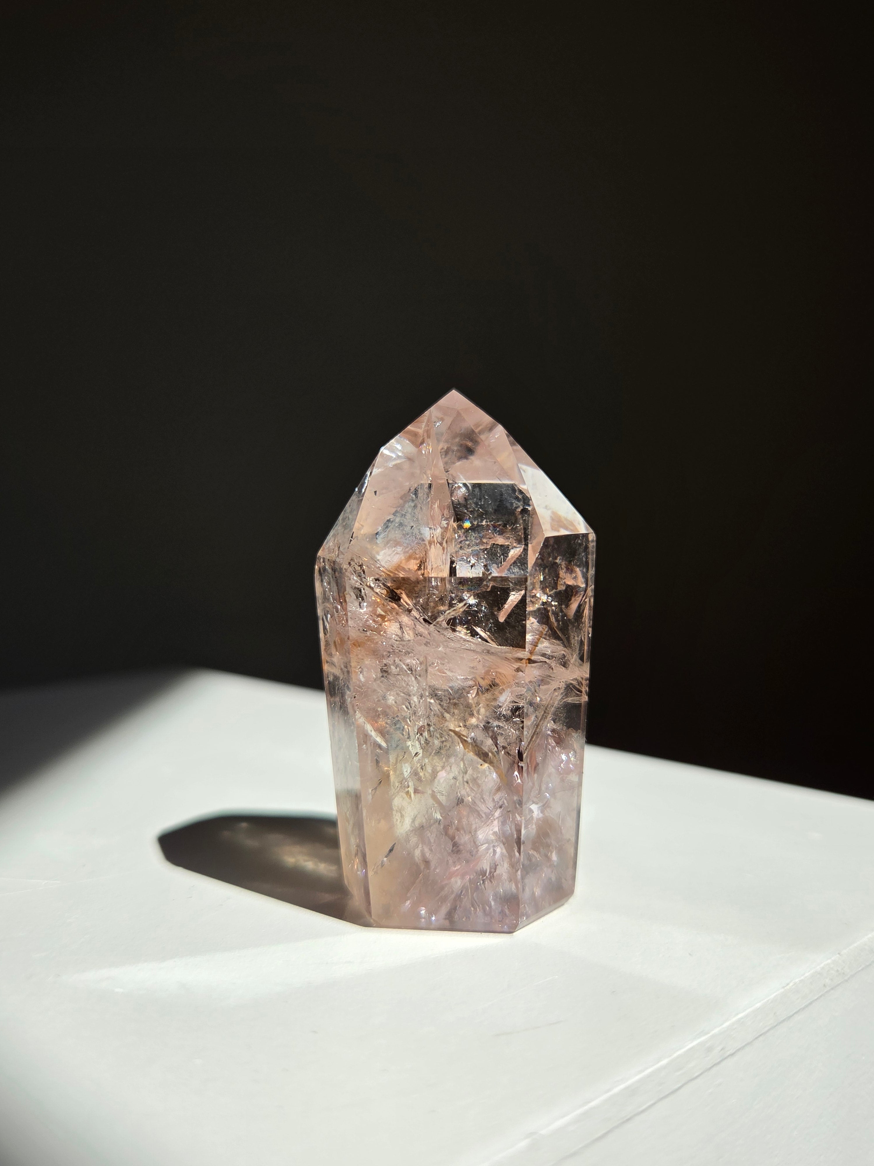 UV reactive Amethyst Tower 014