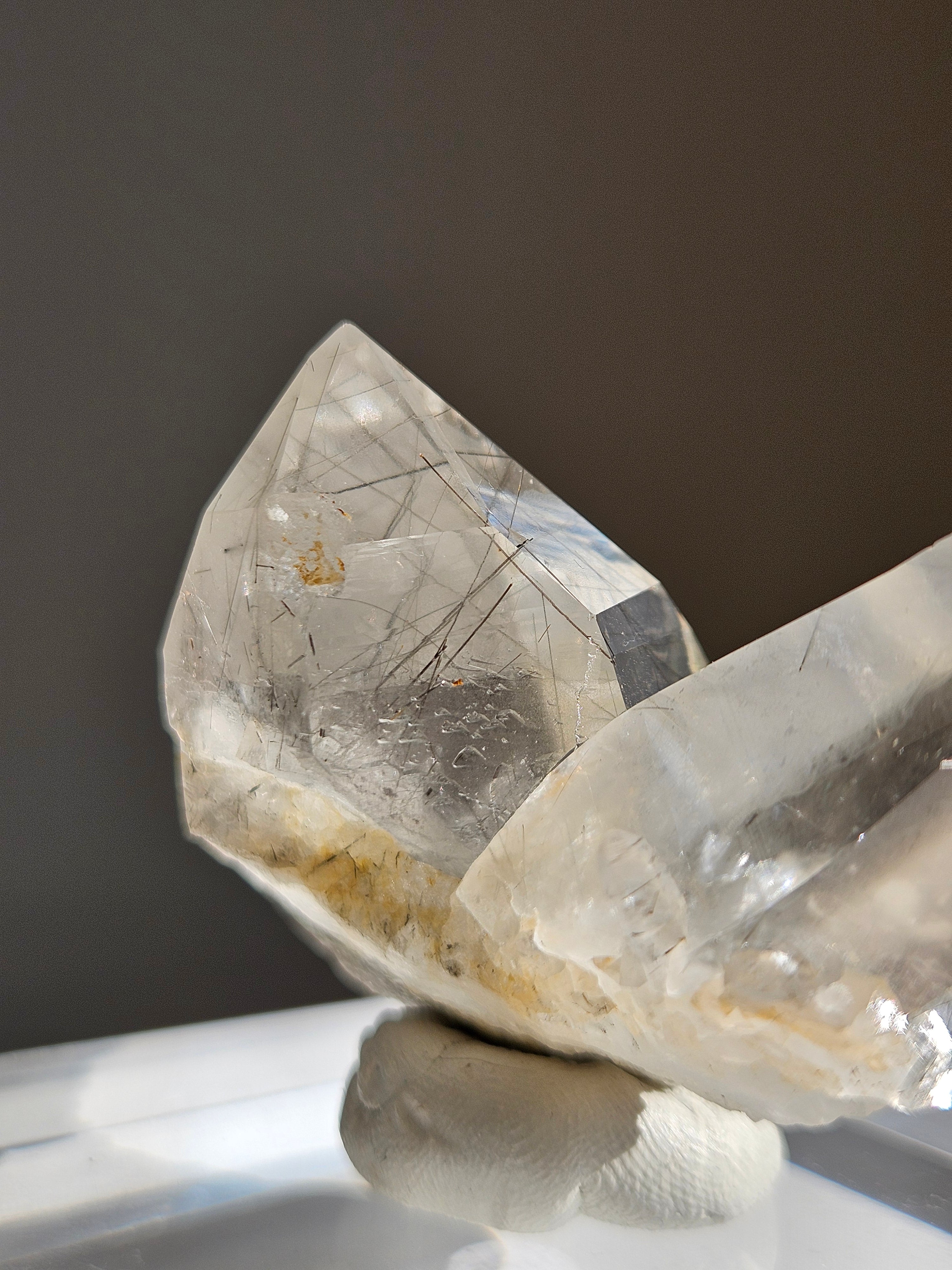 Black Tourmaline in Quartz 010