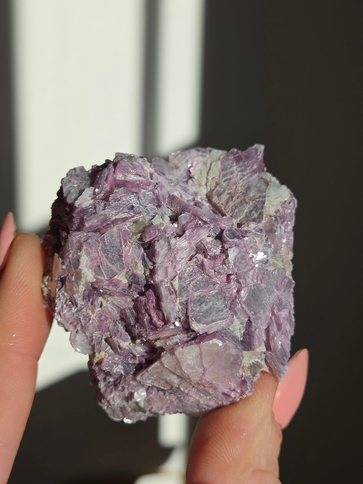 Raw Gem Lepidolite 001