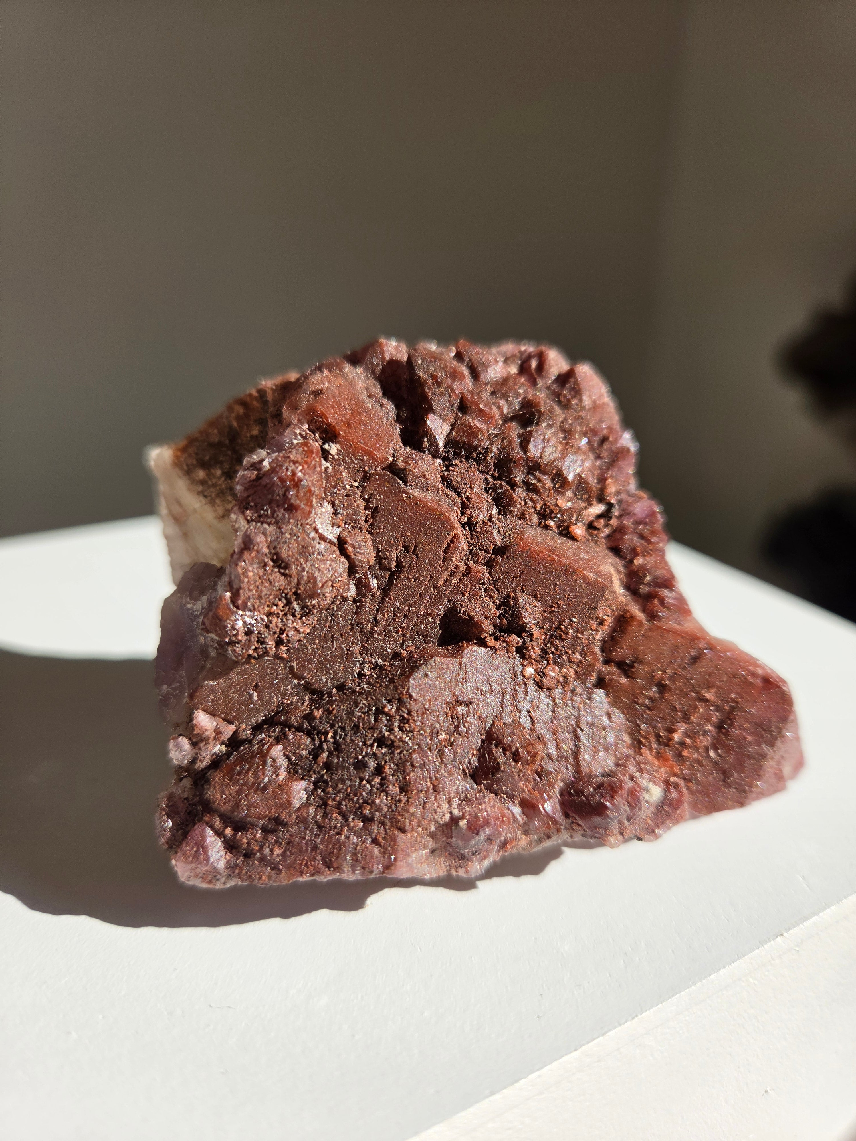 Hematite on Quartz x Amethyst 004