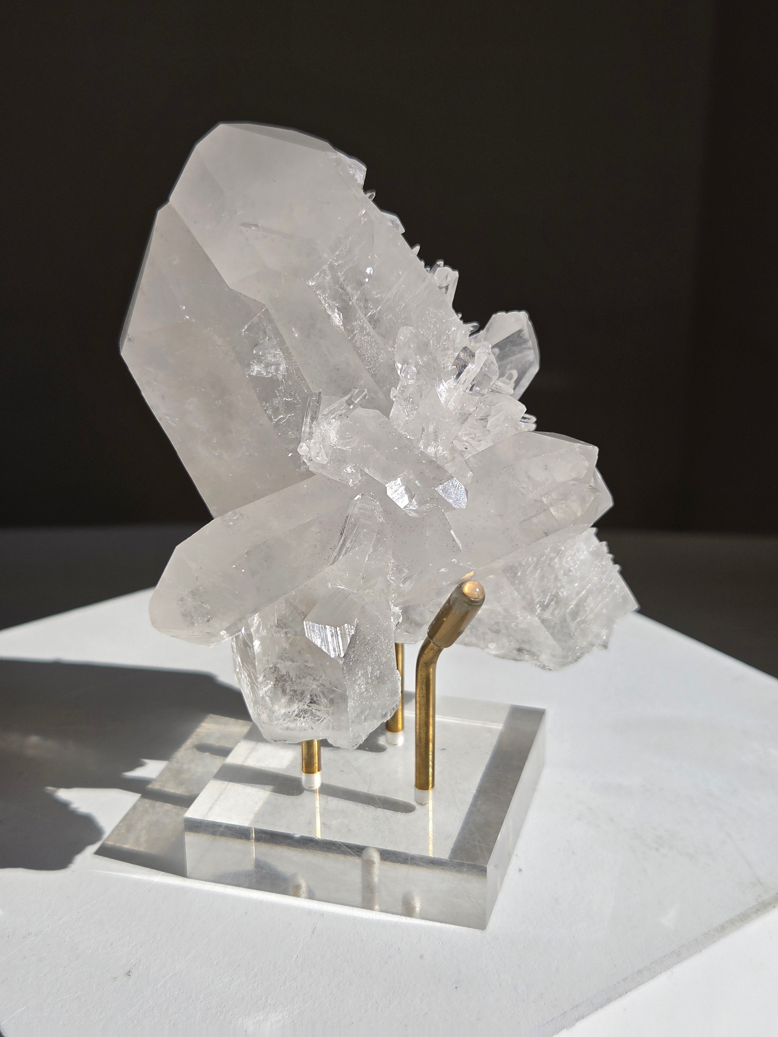 Quartz Cluster 033