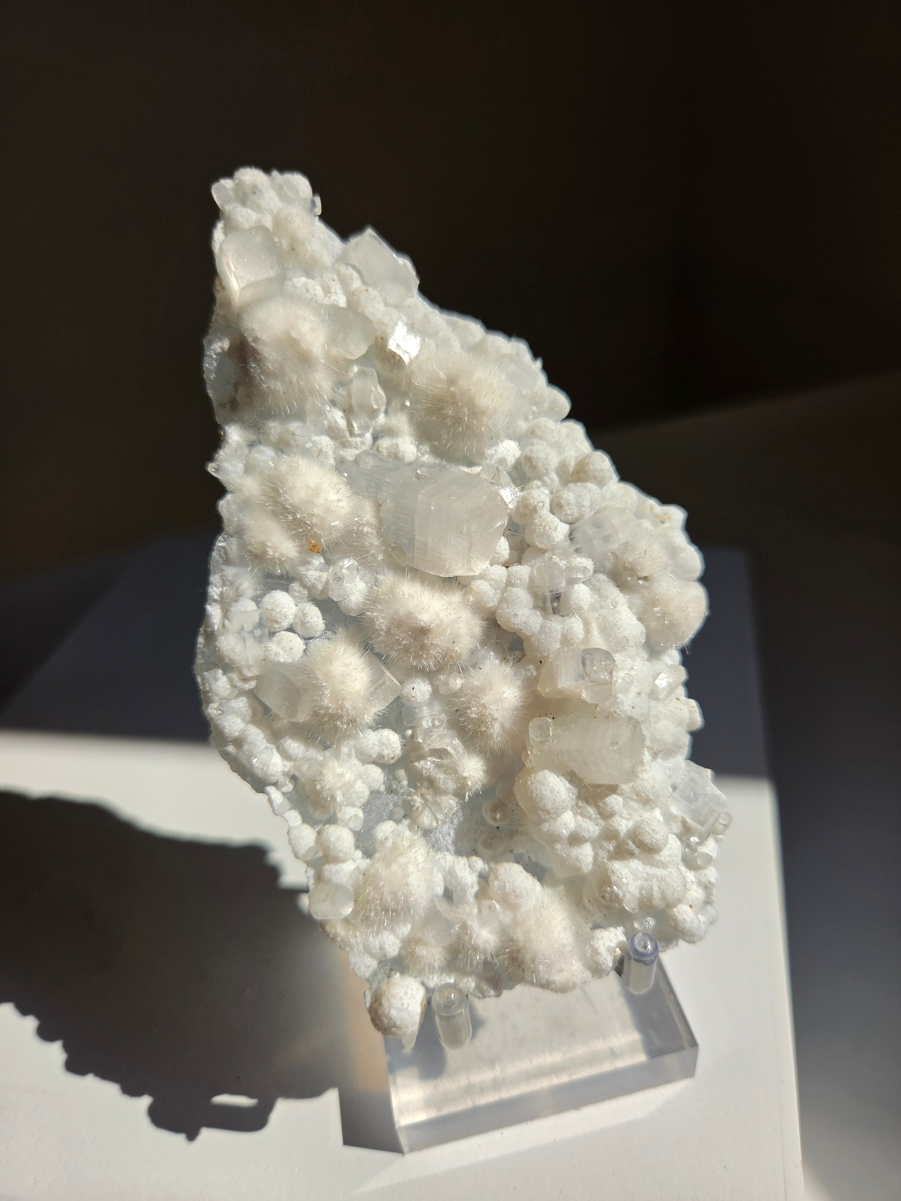 Okenite x Apophyllite 003