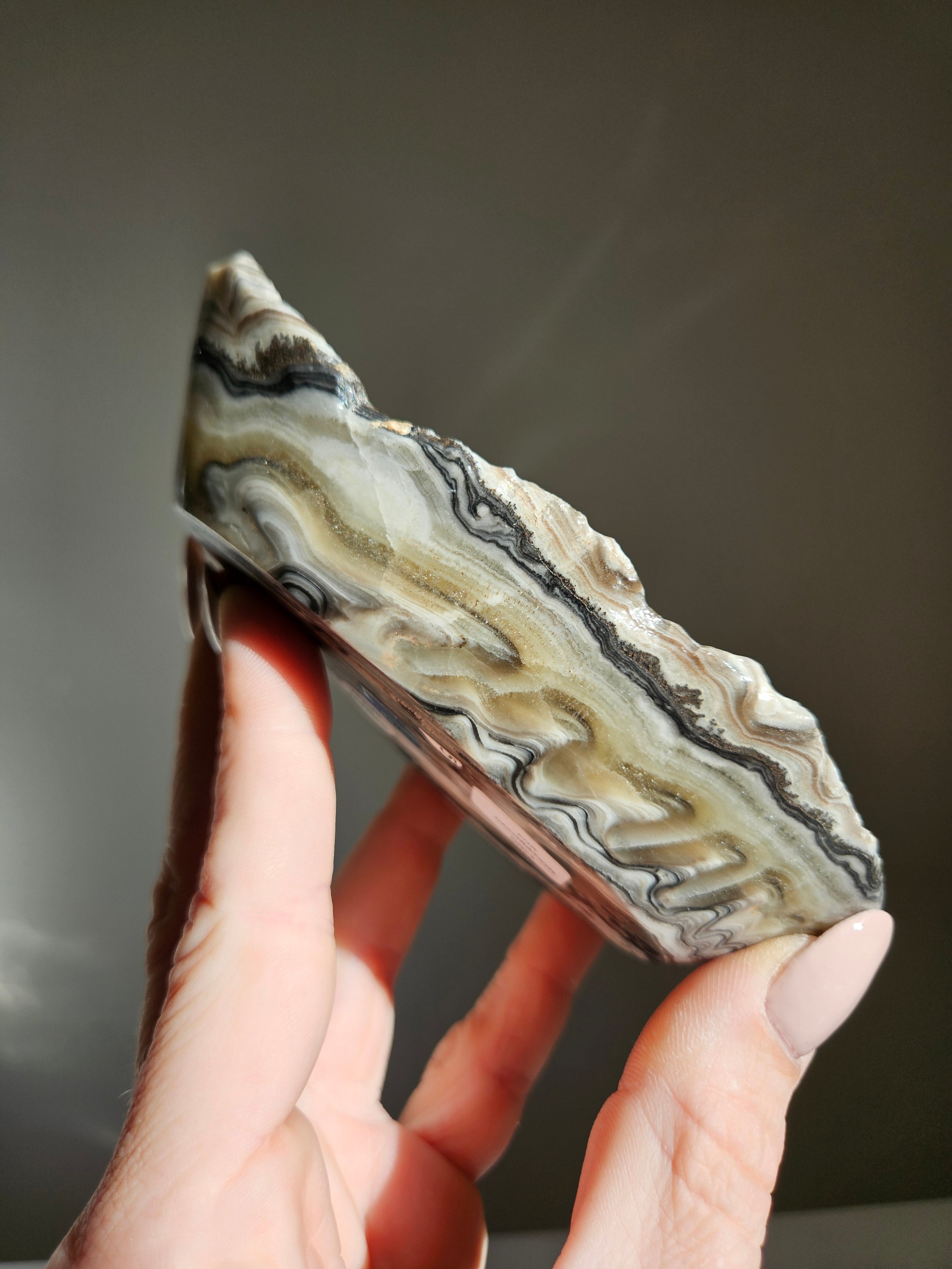 Banded Calcite Bowl 001
