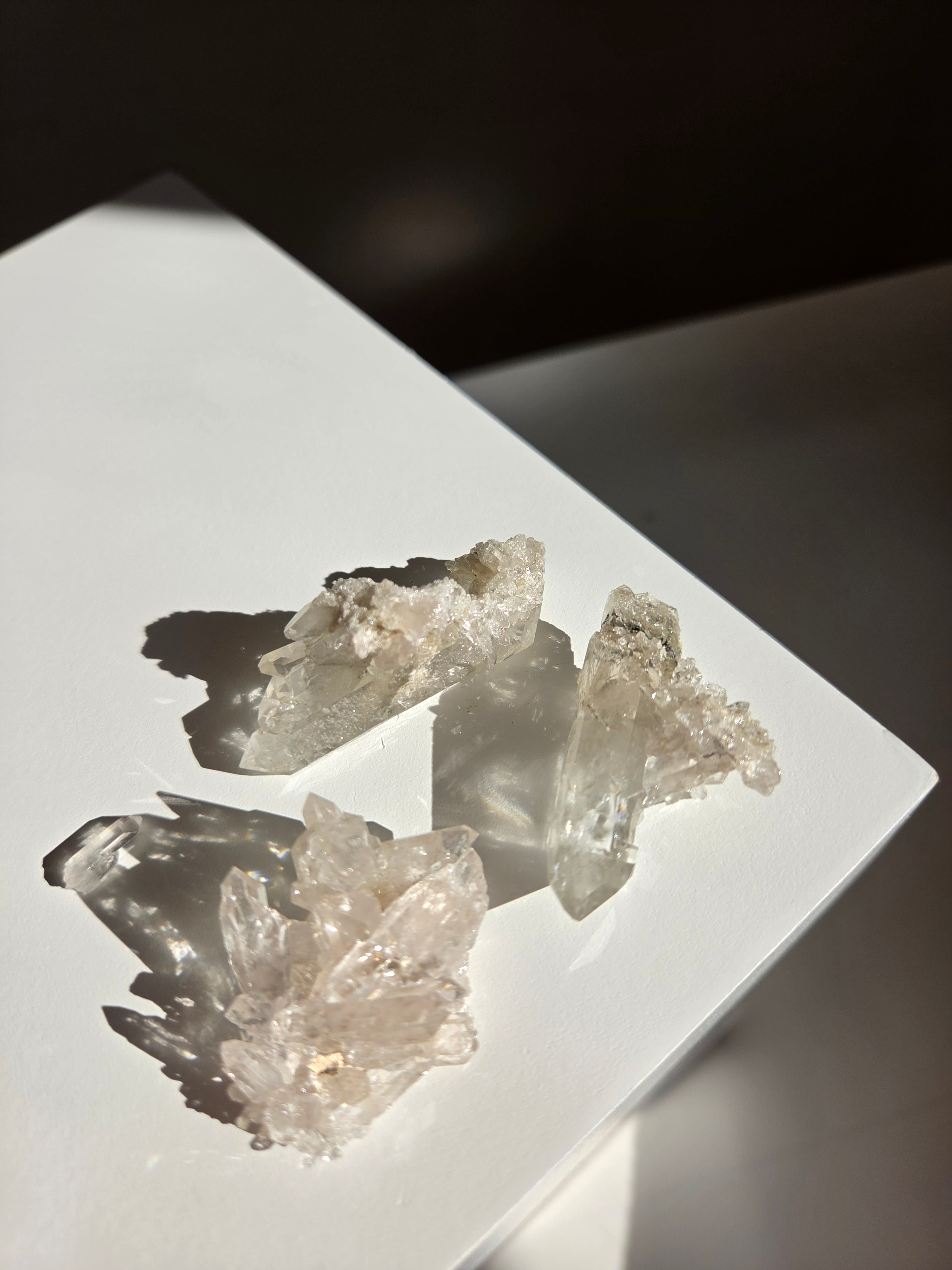 Garden Quartz Cluster Set 007
