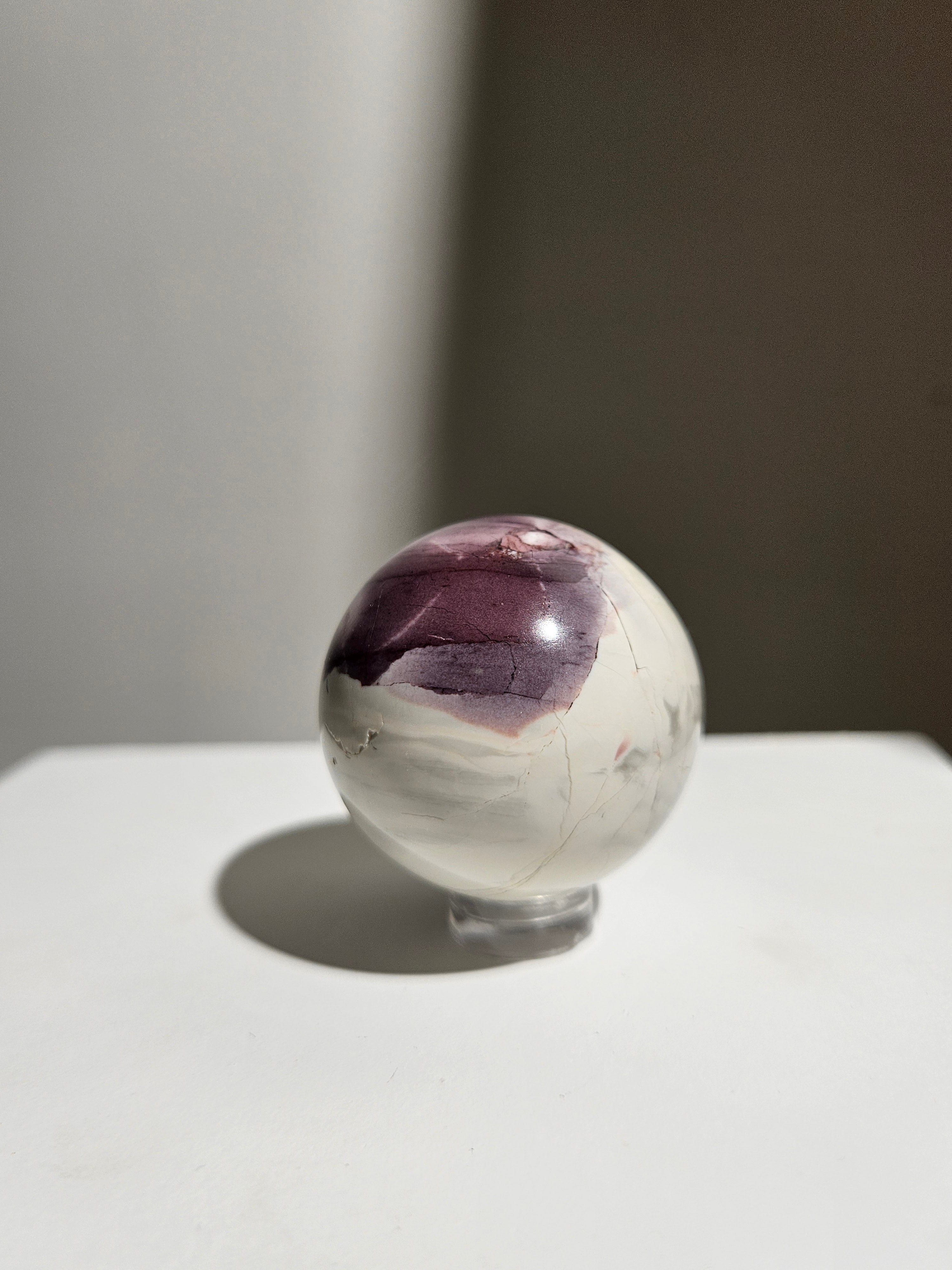 Hyacinth jasper sphere 002