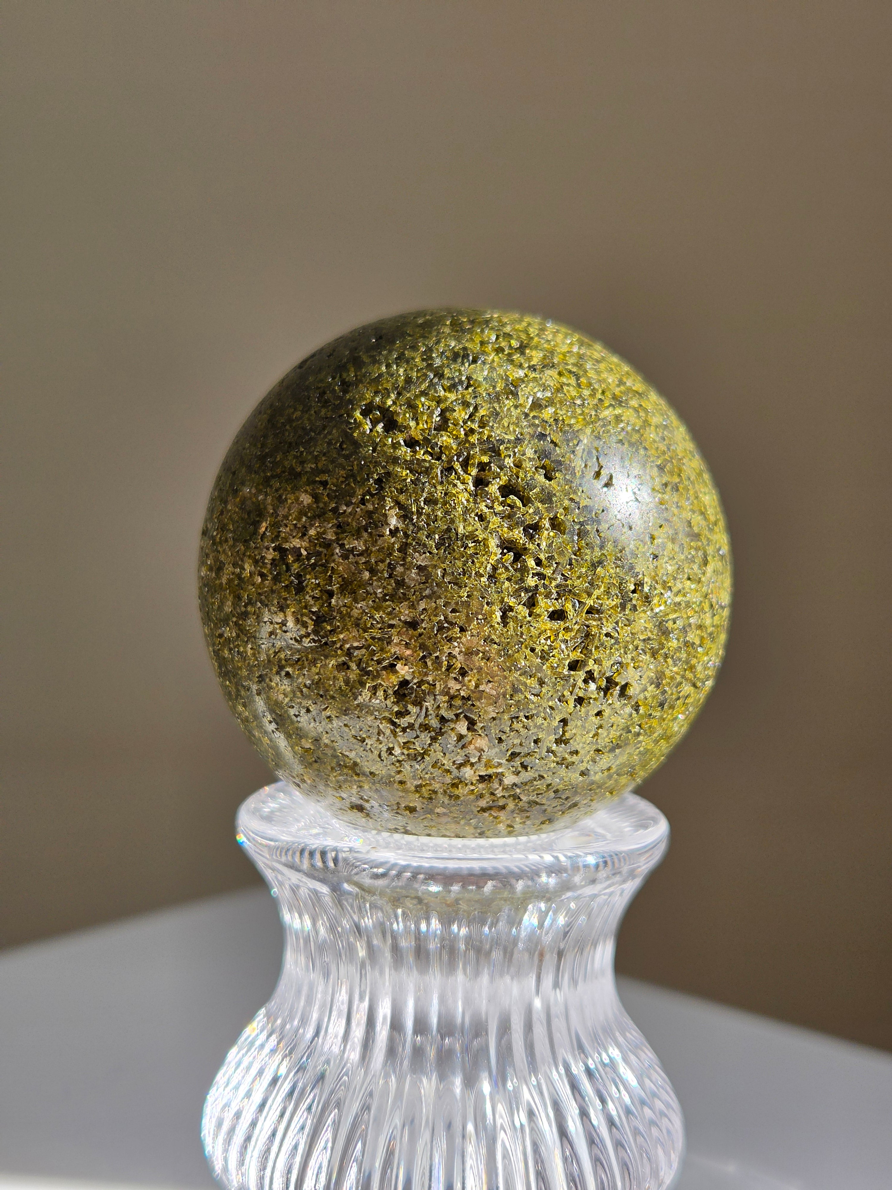 Epidote Sphere 001