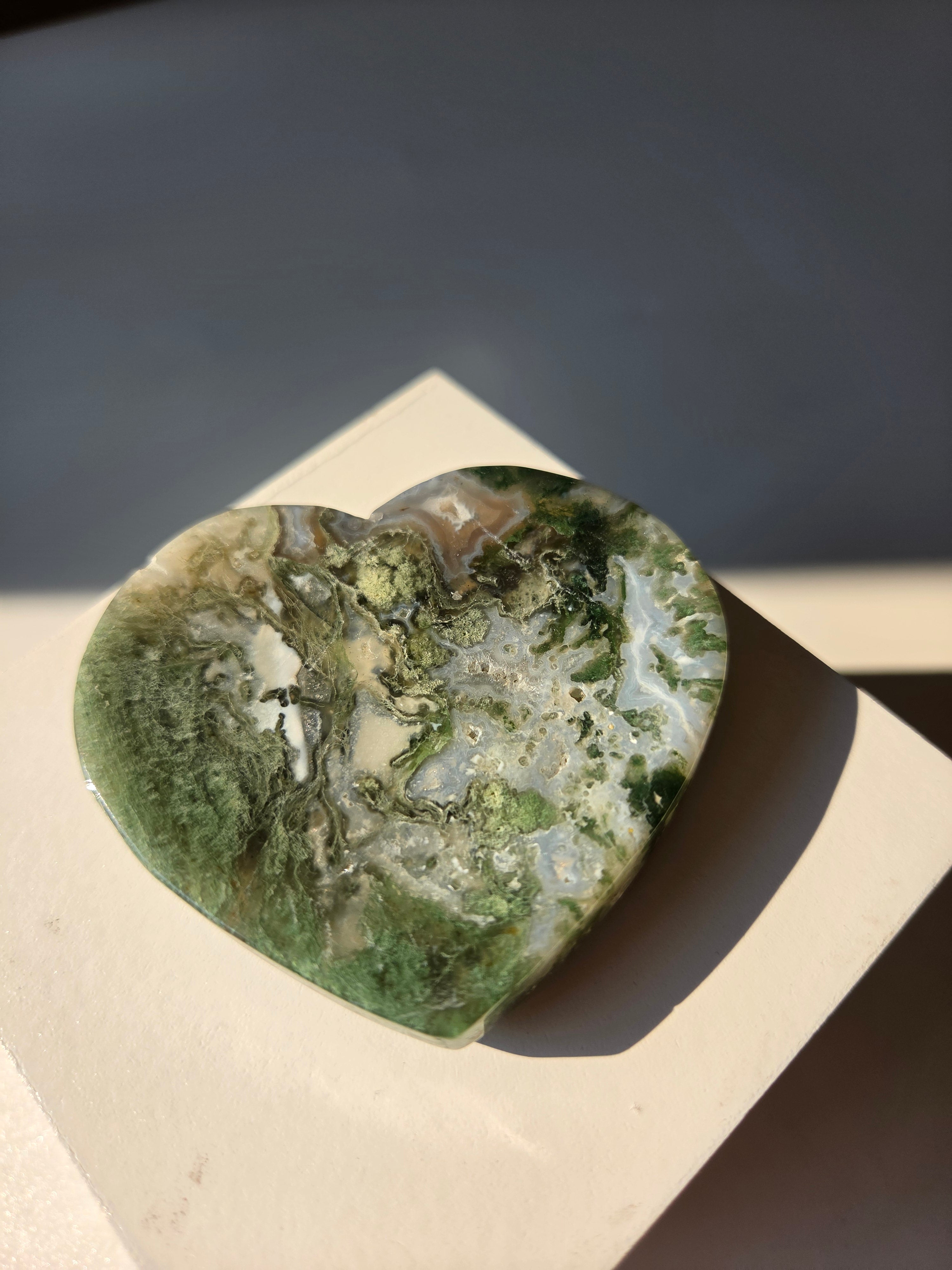 Moss Agate Heart Bowl 001