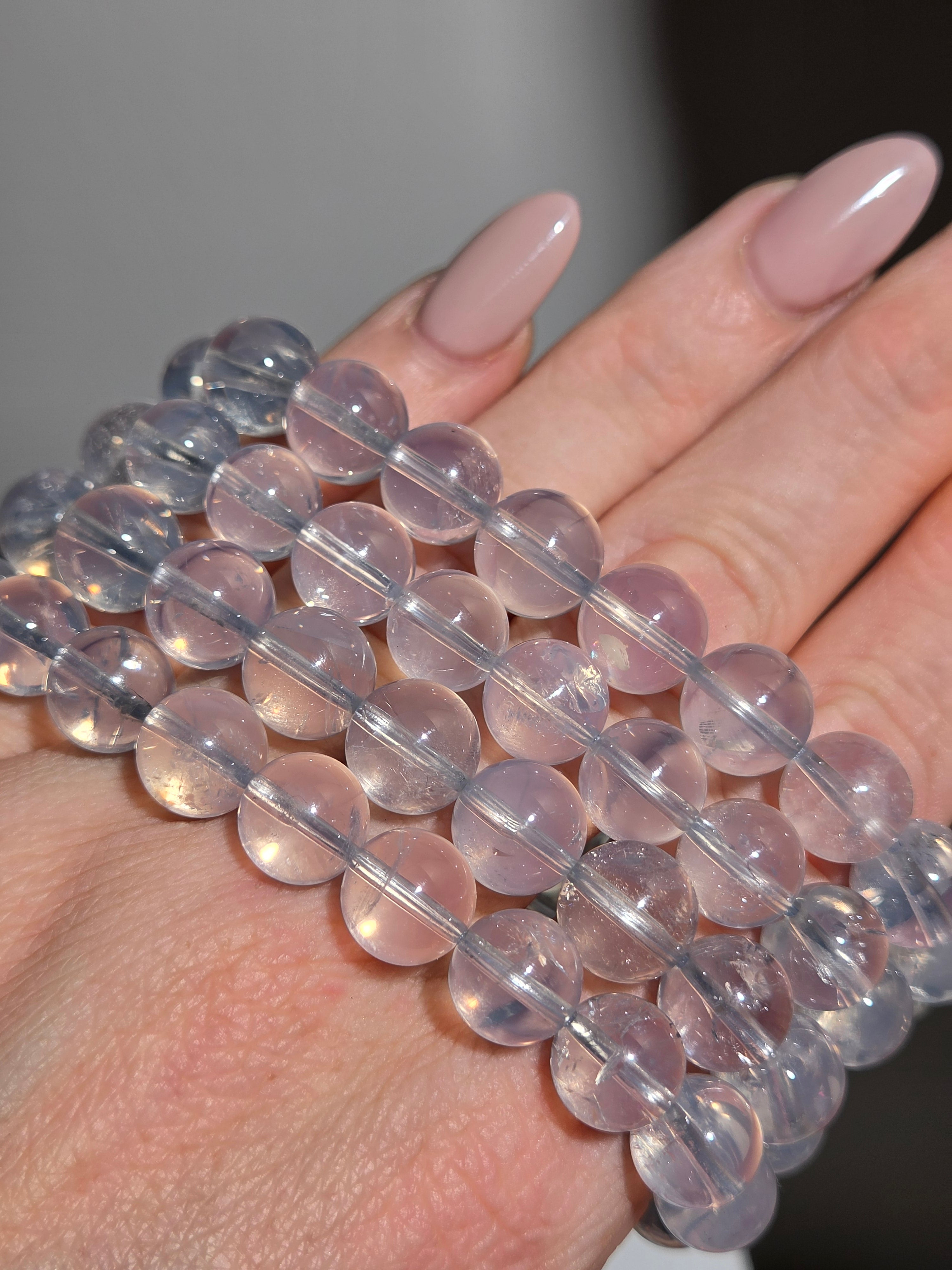 Lavender Quartz bracelet | 10mm
