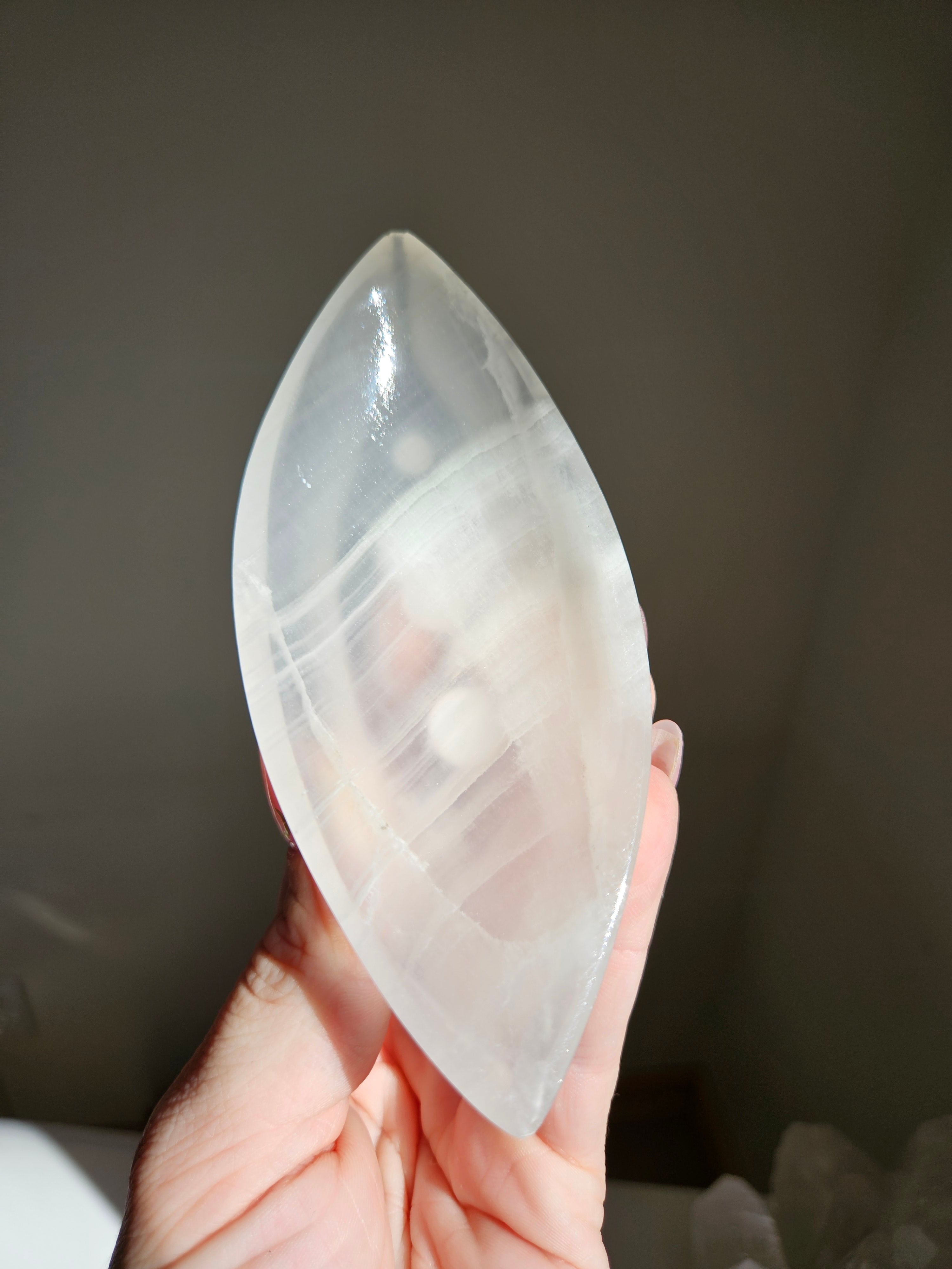 Onyx Marquise Dish 004