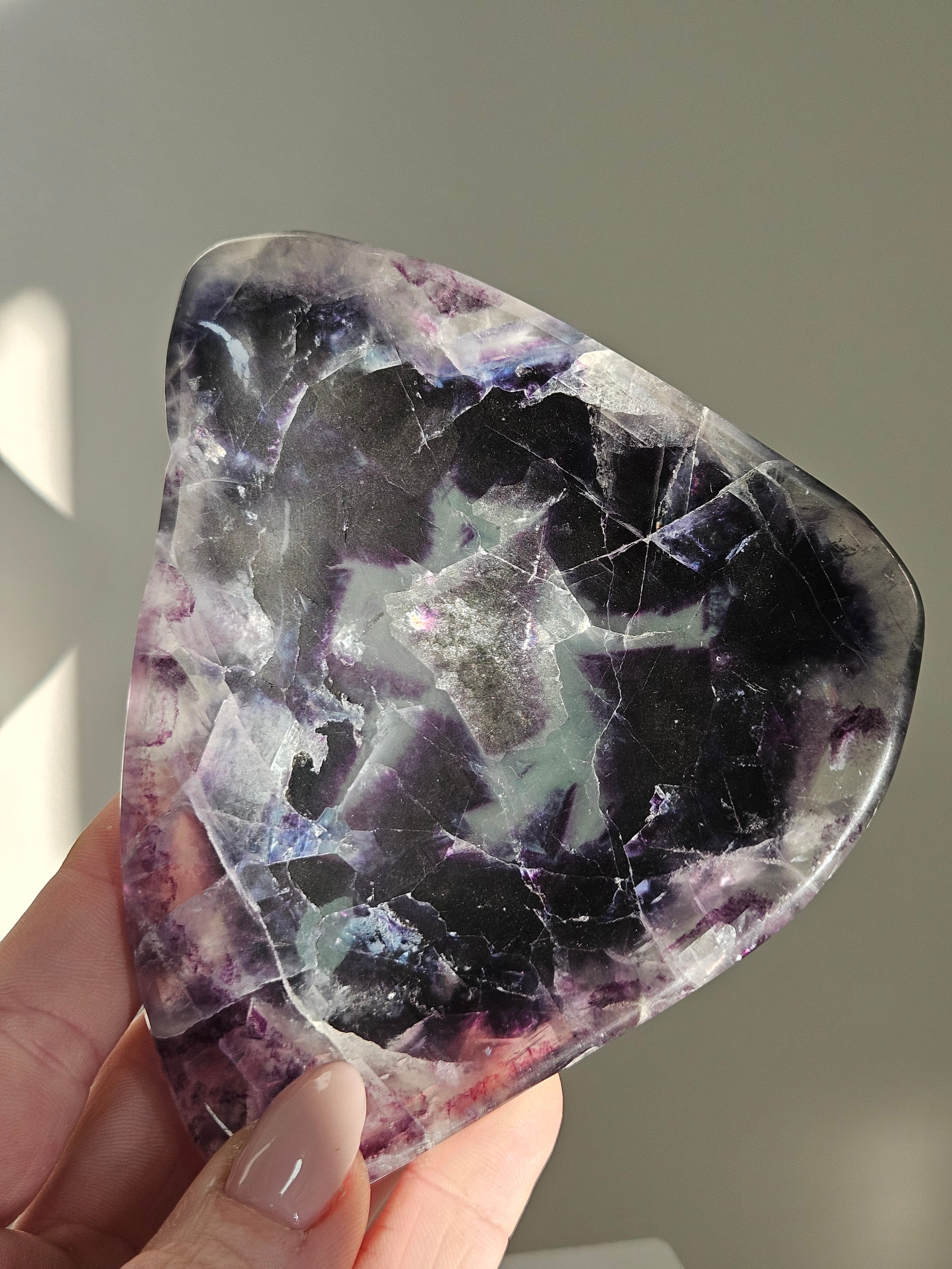 Fluorite Bowl 001