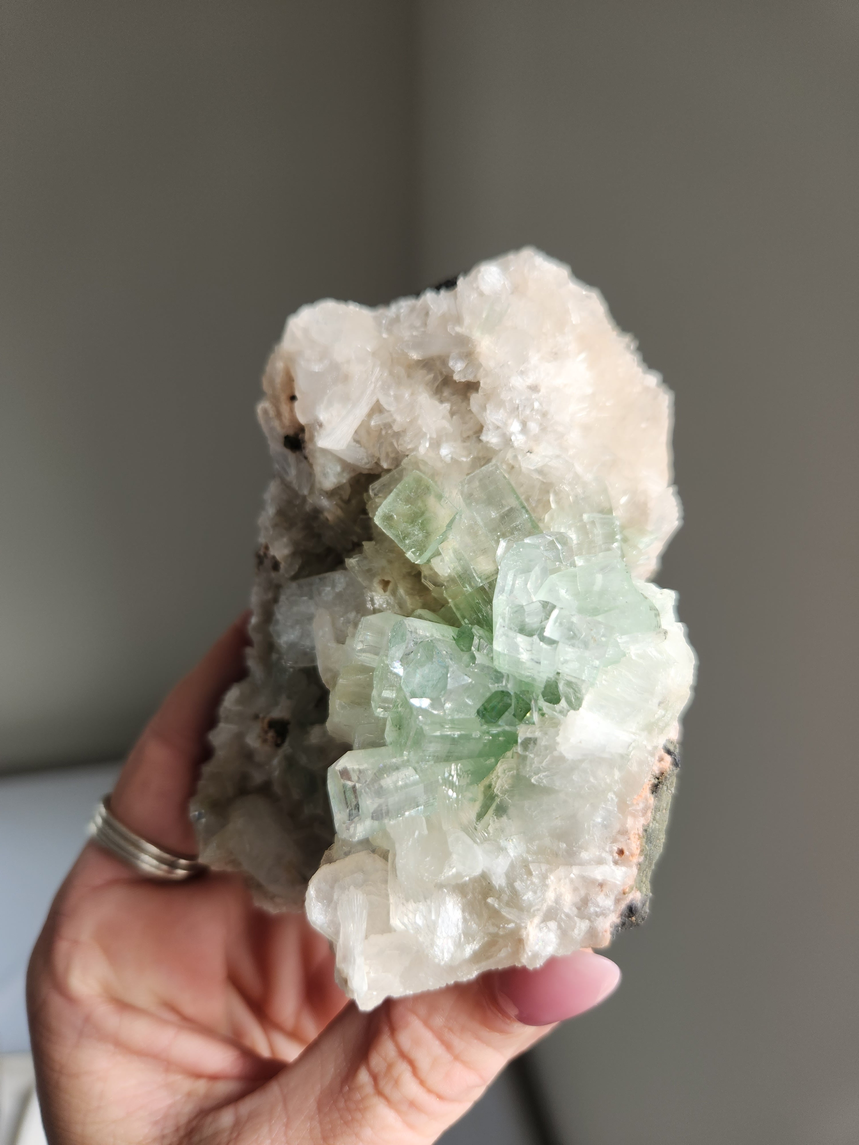 Green Apophyllite 002