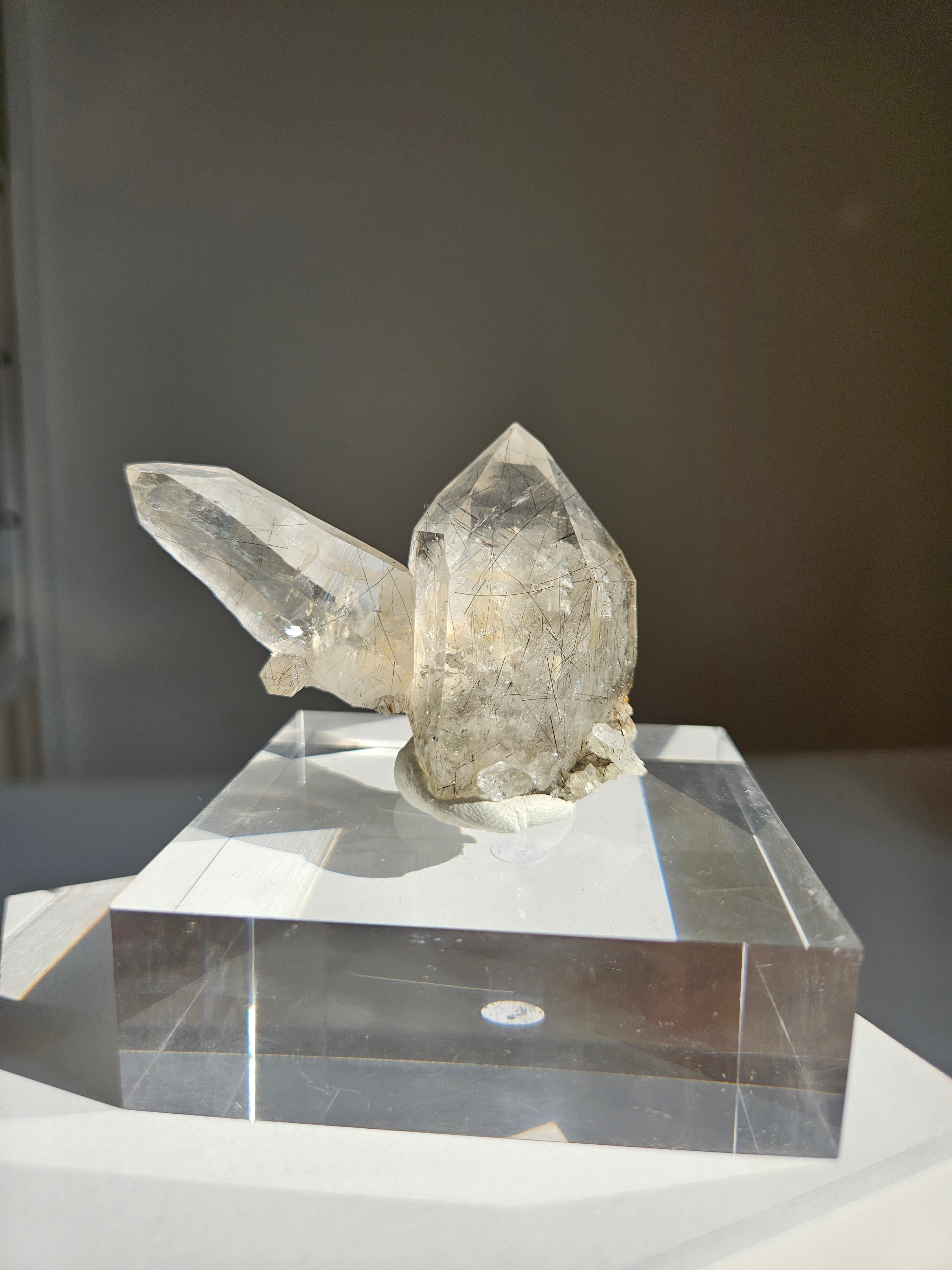 Black Tourmaline in Quartz 010
