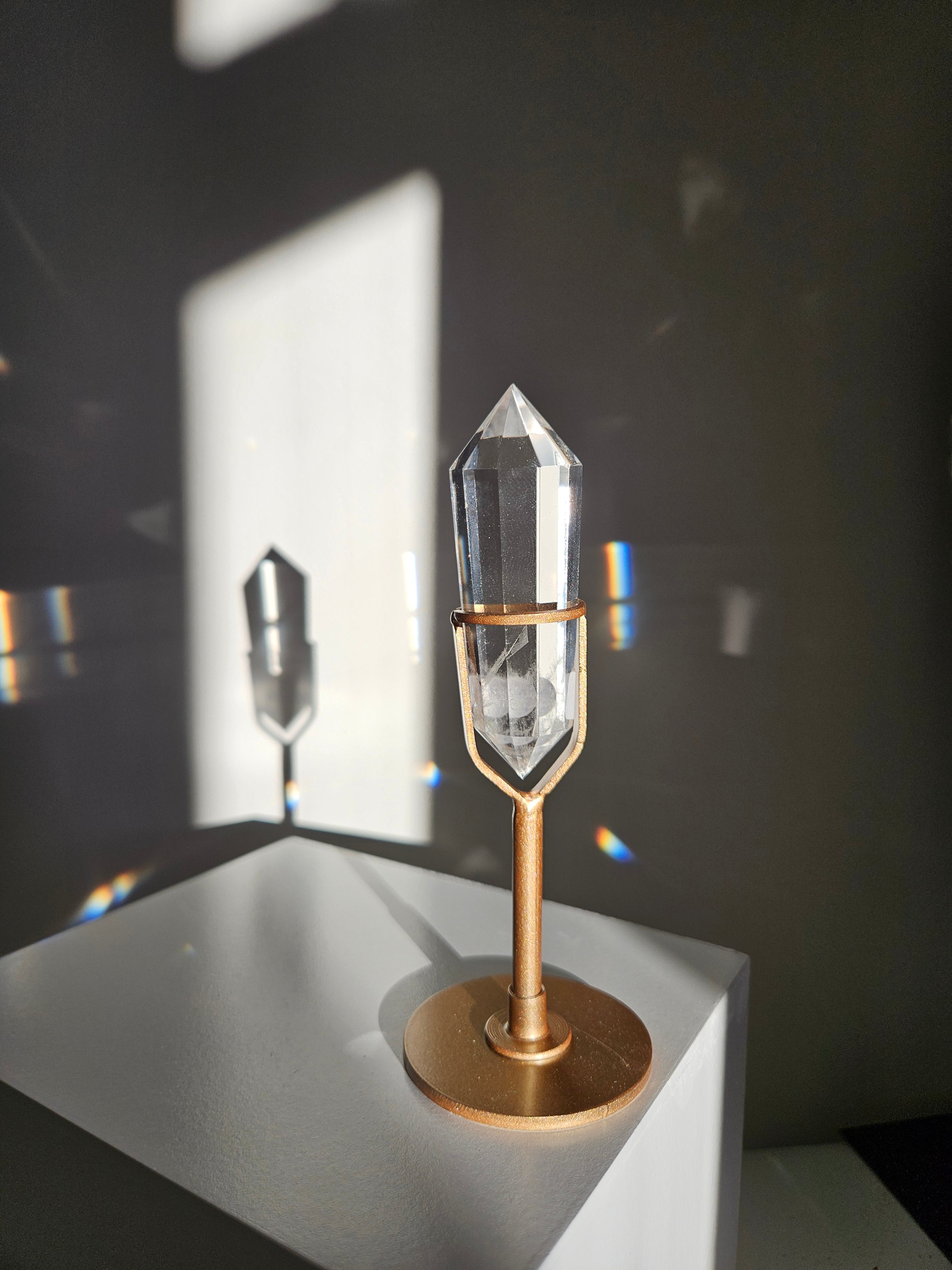 Quartz Vogel on stand 002