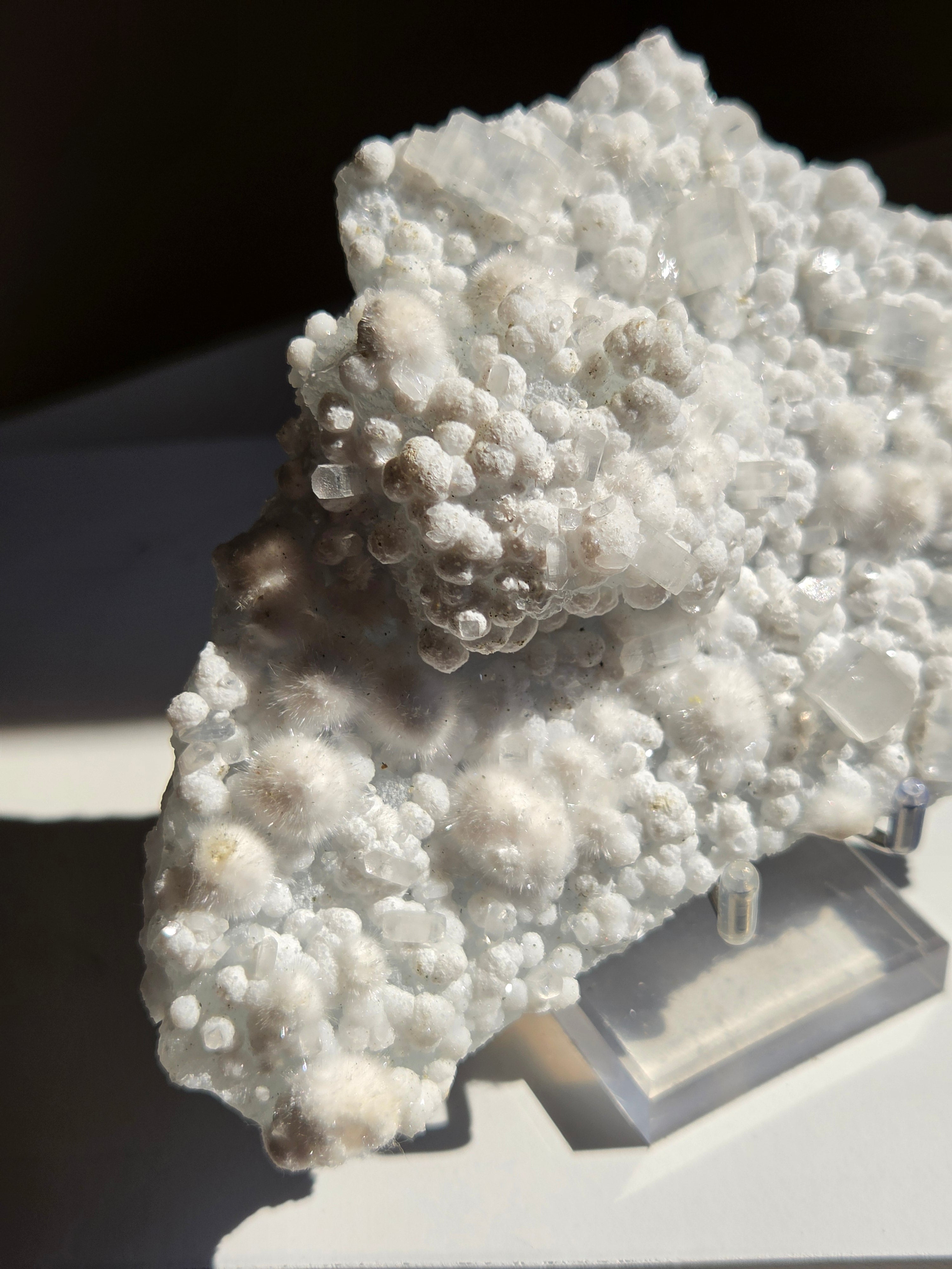 Okenite x Apophyllite 004