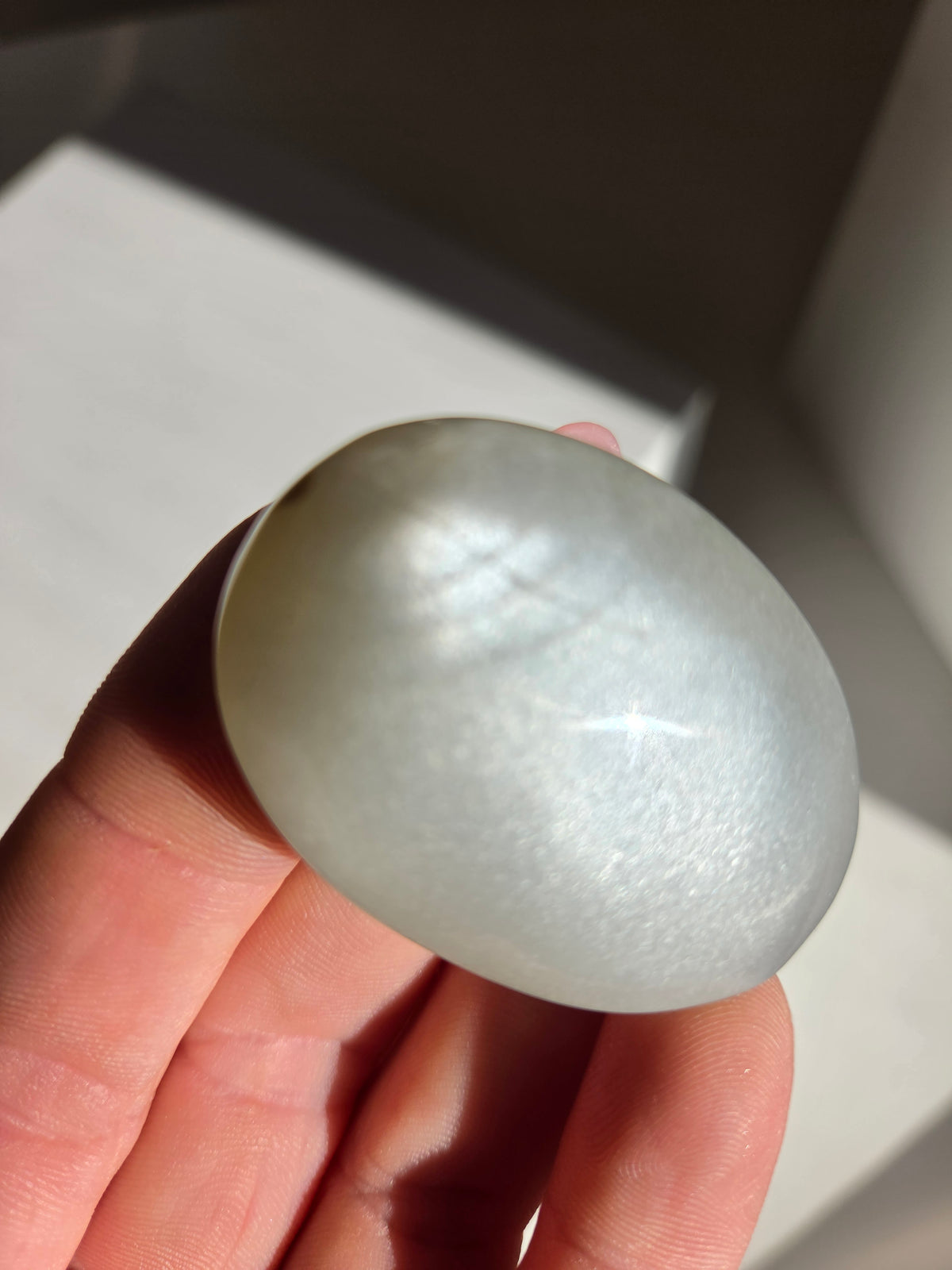 Green Moonstone Palmstone 007