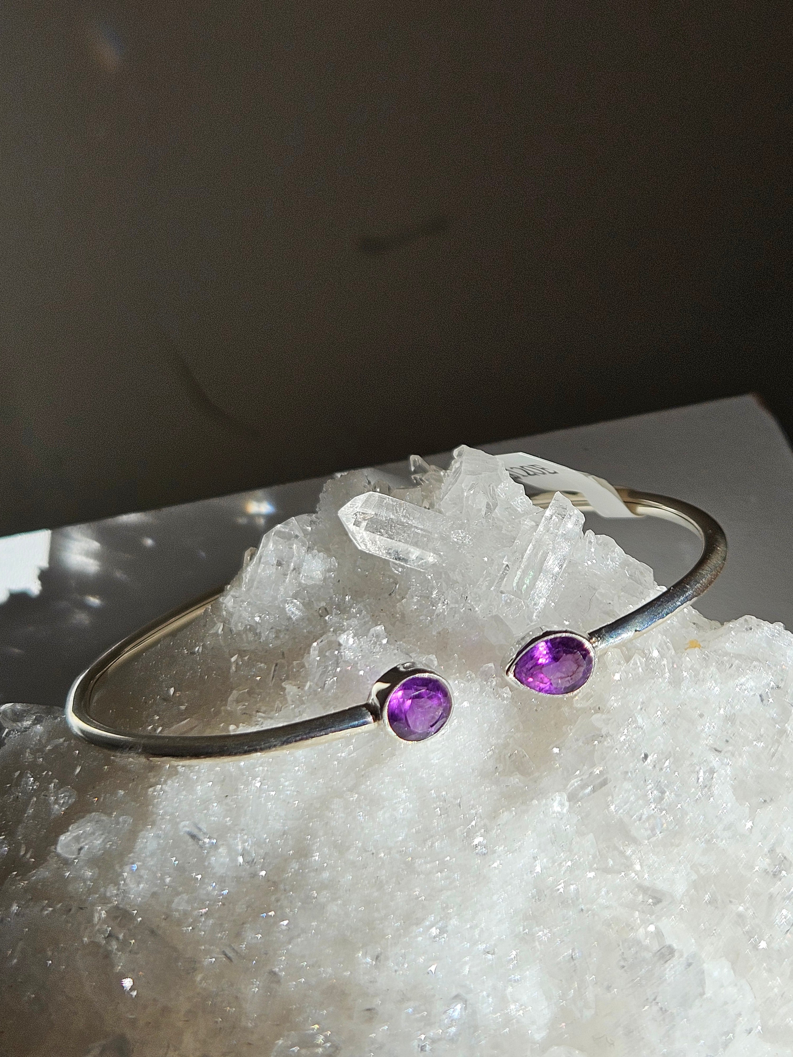 Amethyst Bracelet 046
