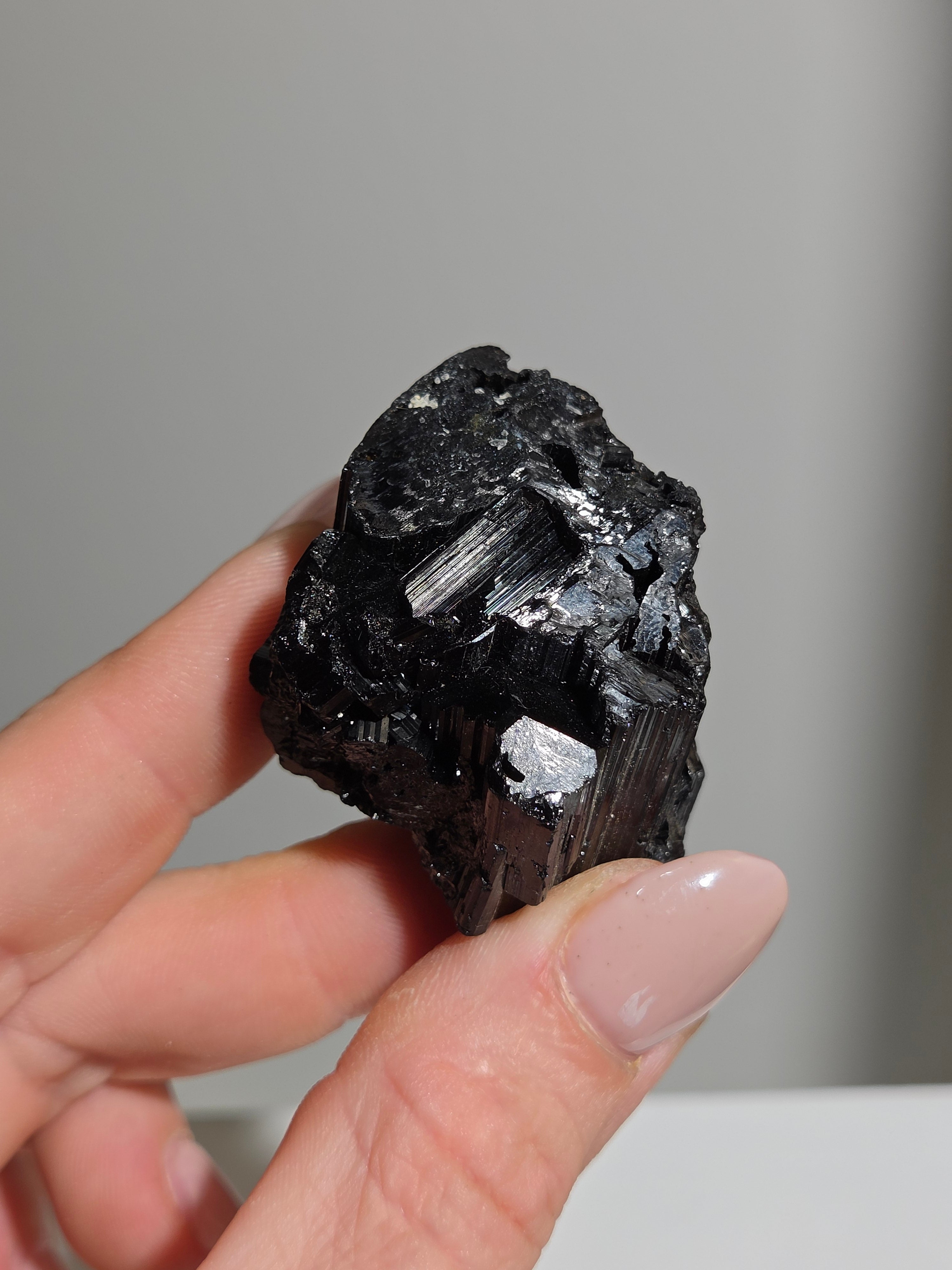 Raw Black Tourmaline 003