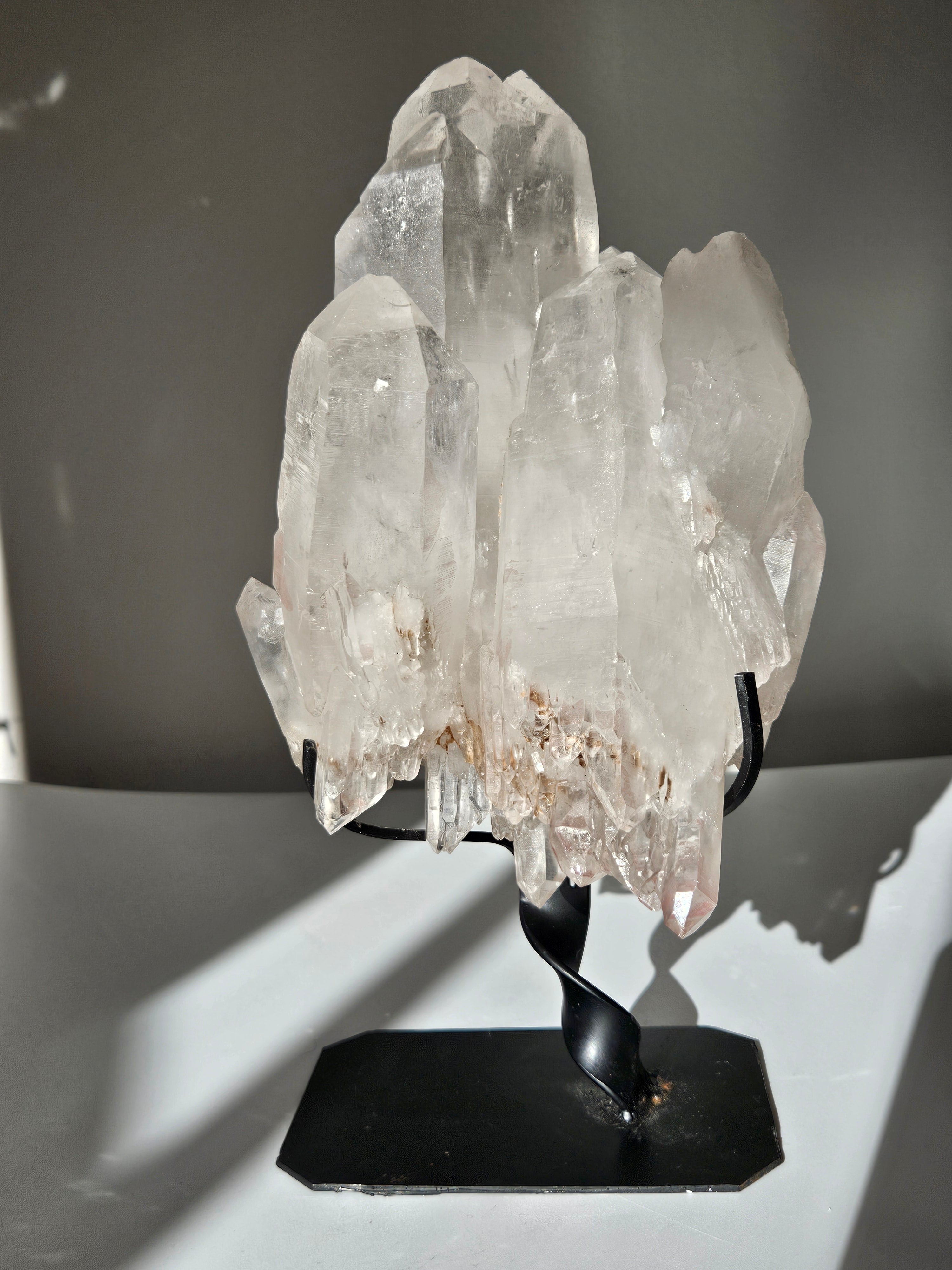 Quartz Cluster Statement on Stand