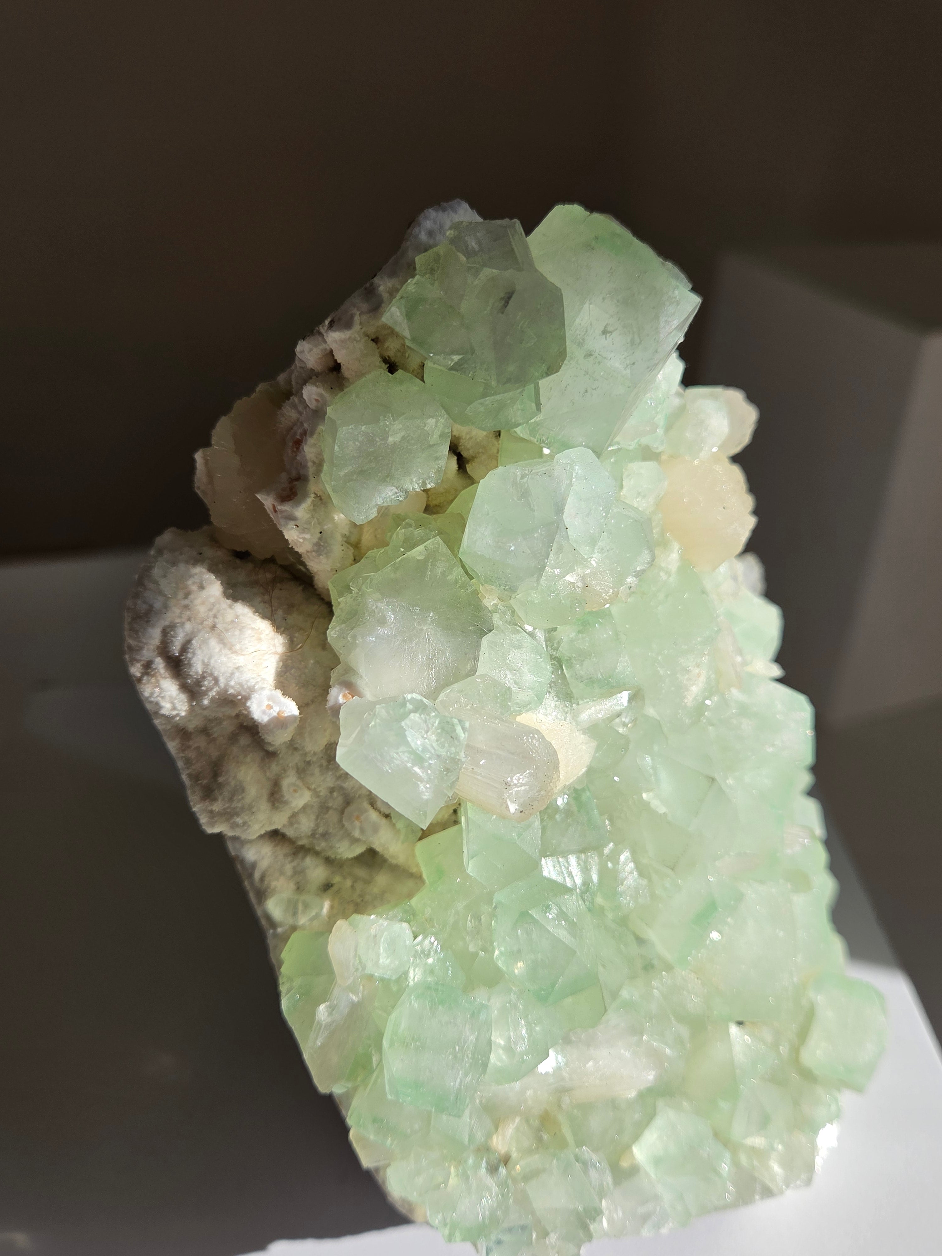 Minty Green Apophyllite 009