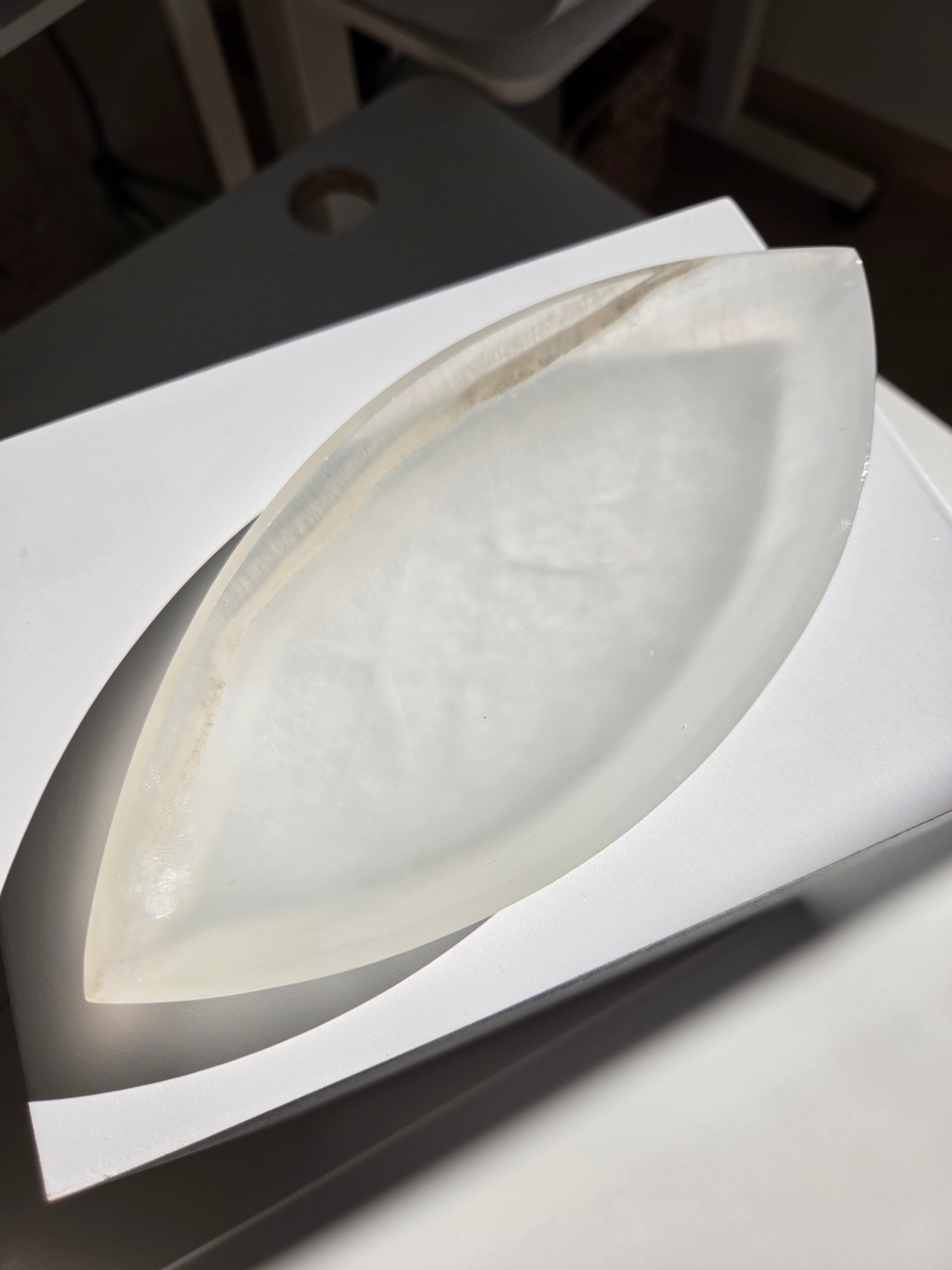 Onyx Marquise Dish 004