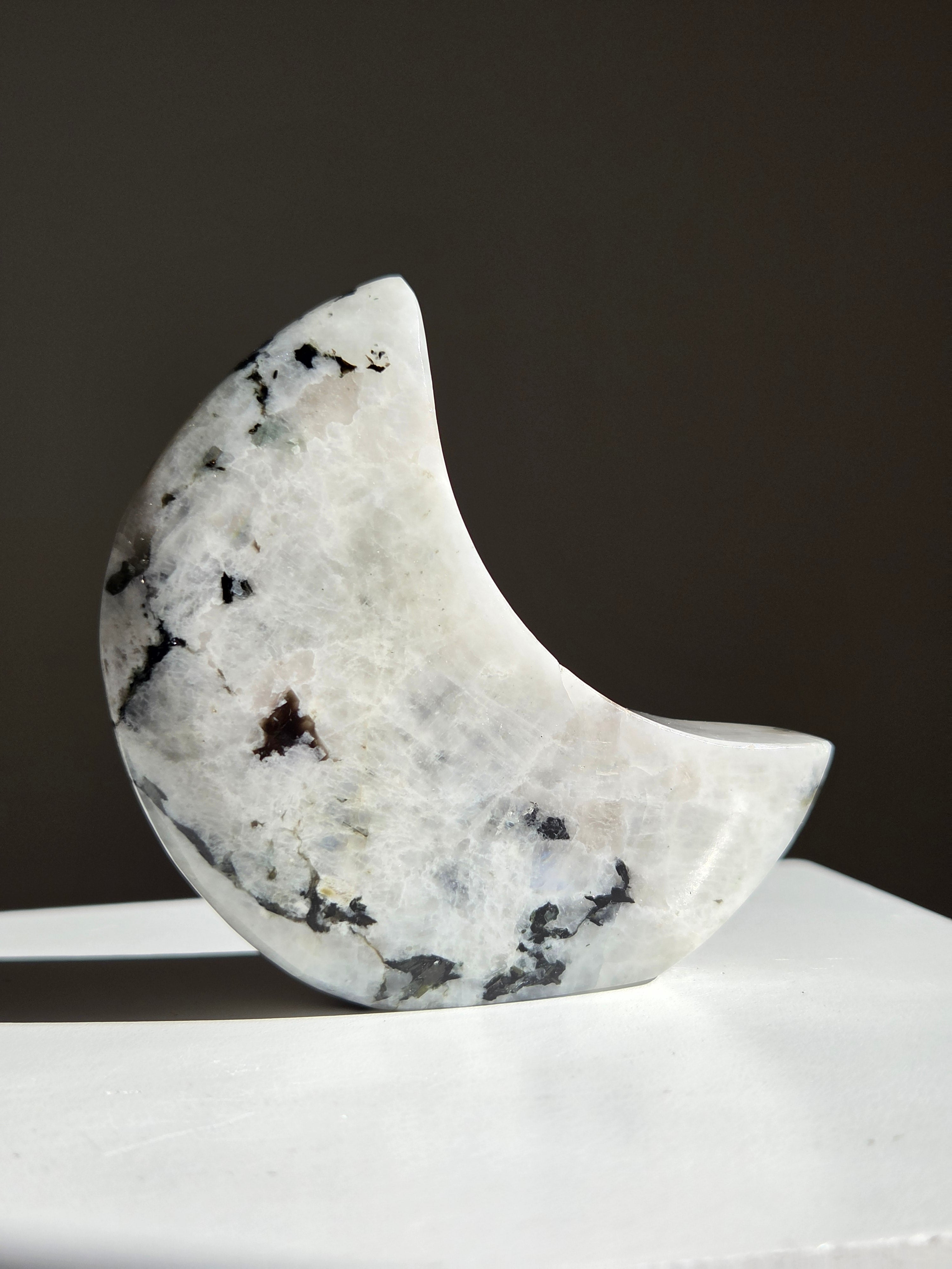 Moonstone Standing Moon 003
