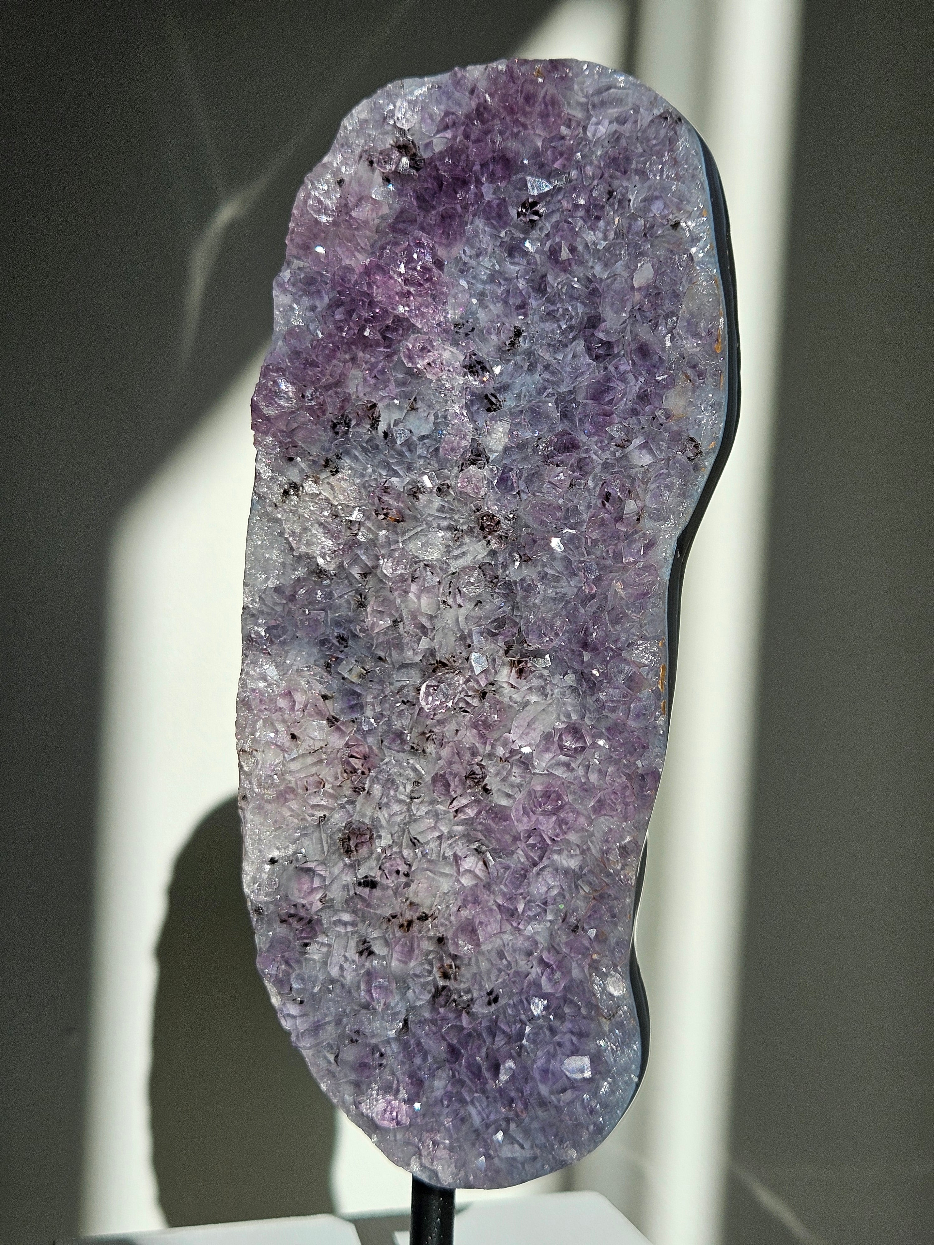 Agate x Amethyst on Stand 001