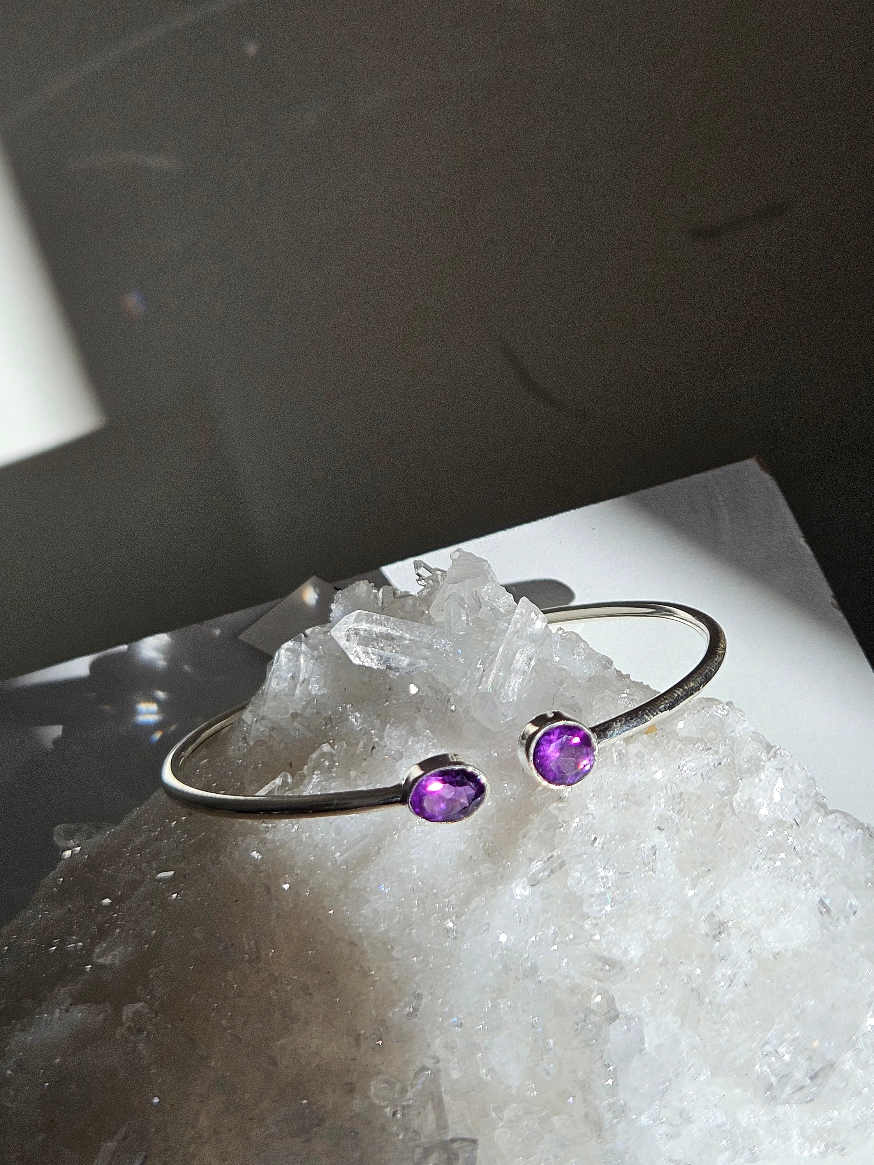 Amethyst Bracelet 045