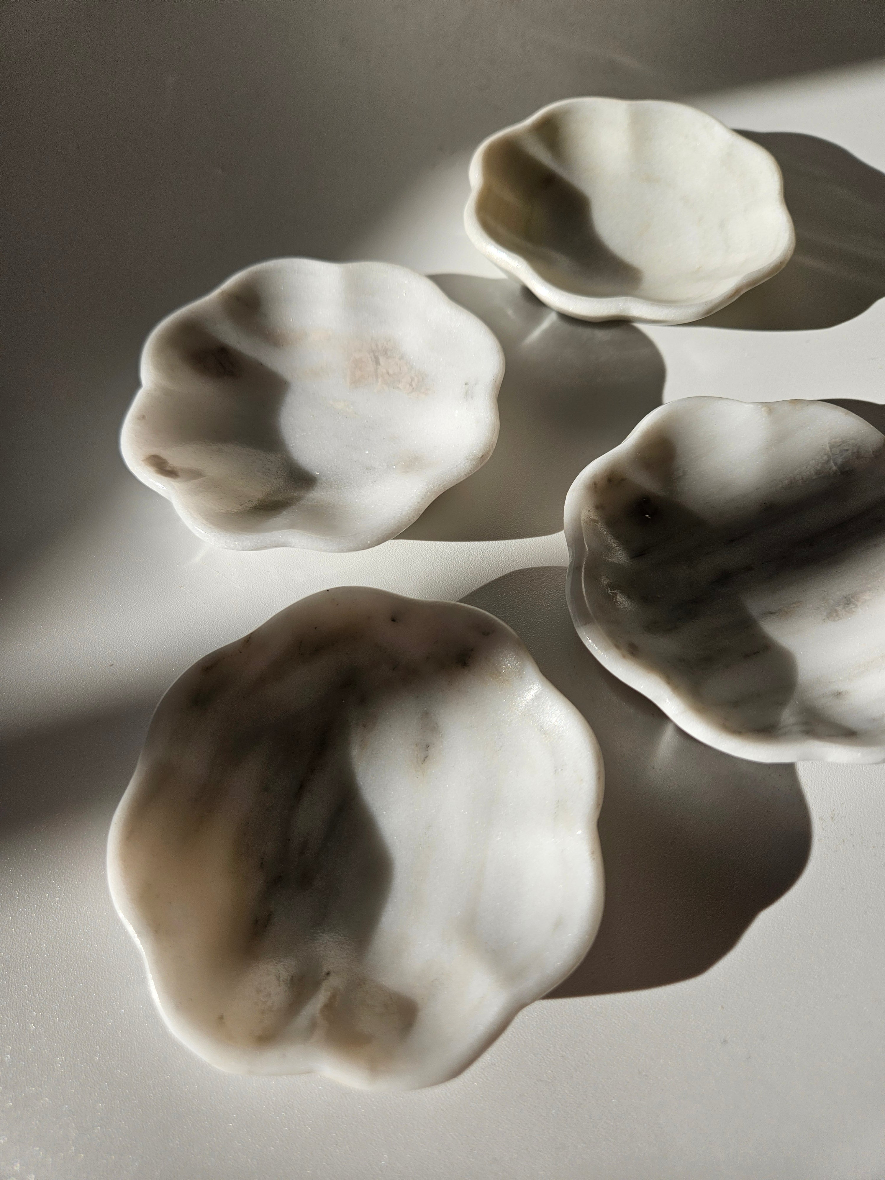 White Marble Scalloped Dish