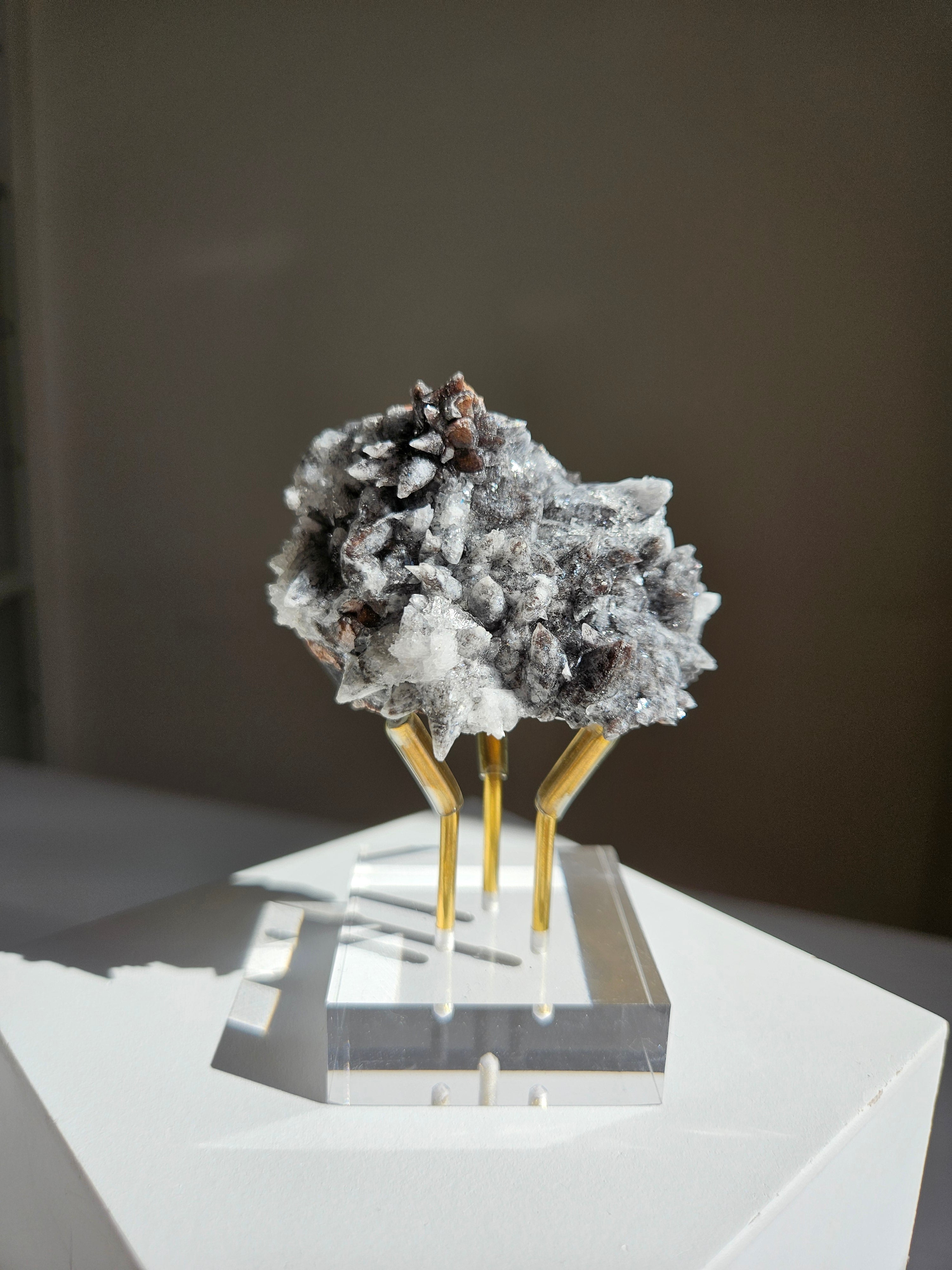 Dogtooth Calcite 002